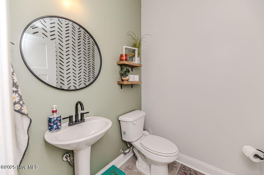 216 Vanderbuilt Court