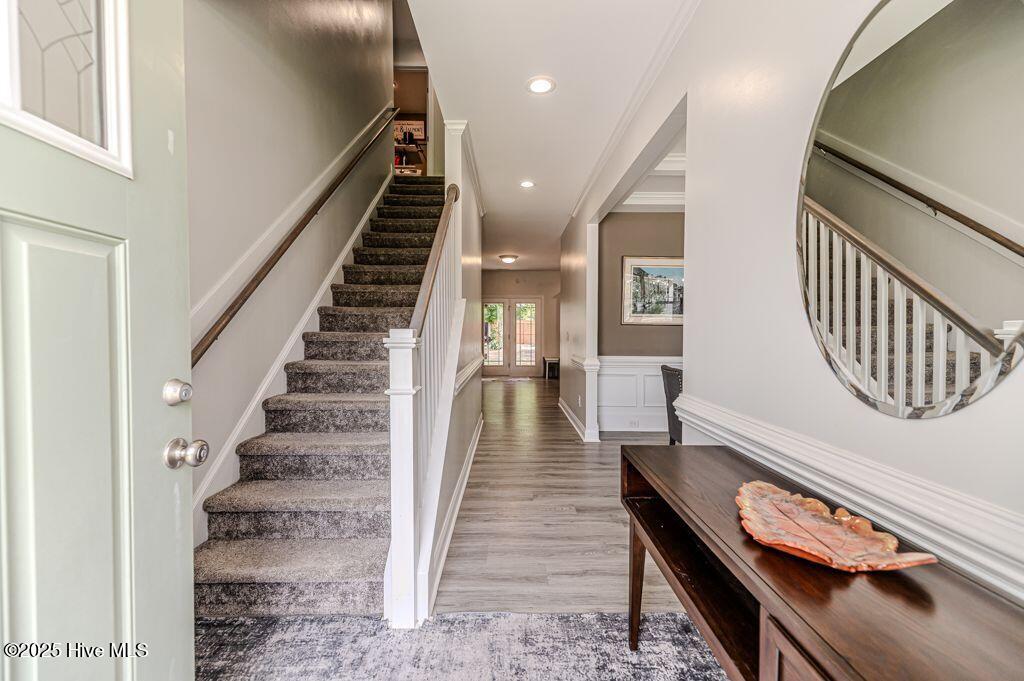 216 Vanderbuilt Court