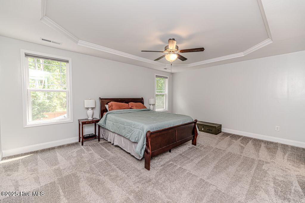 216 Vanderbuilt Court
