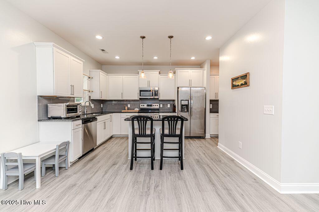 216 Vanderbuilt Court