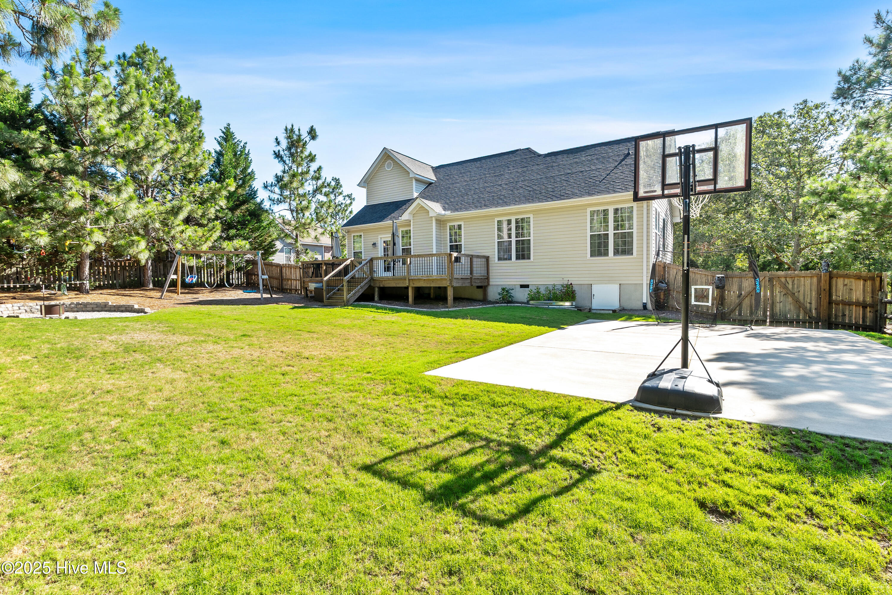 190 Diamondhead Drive S