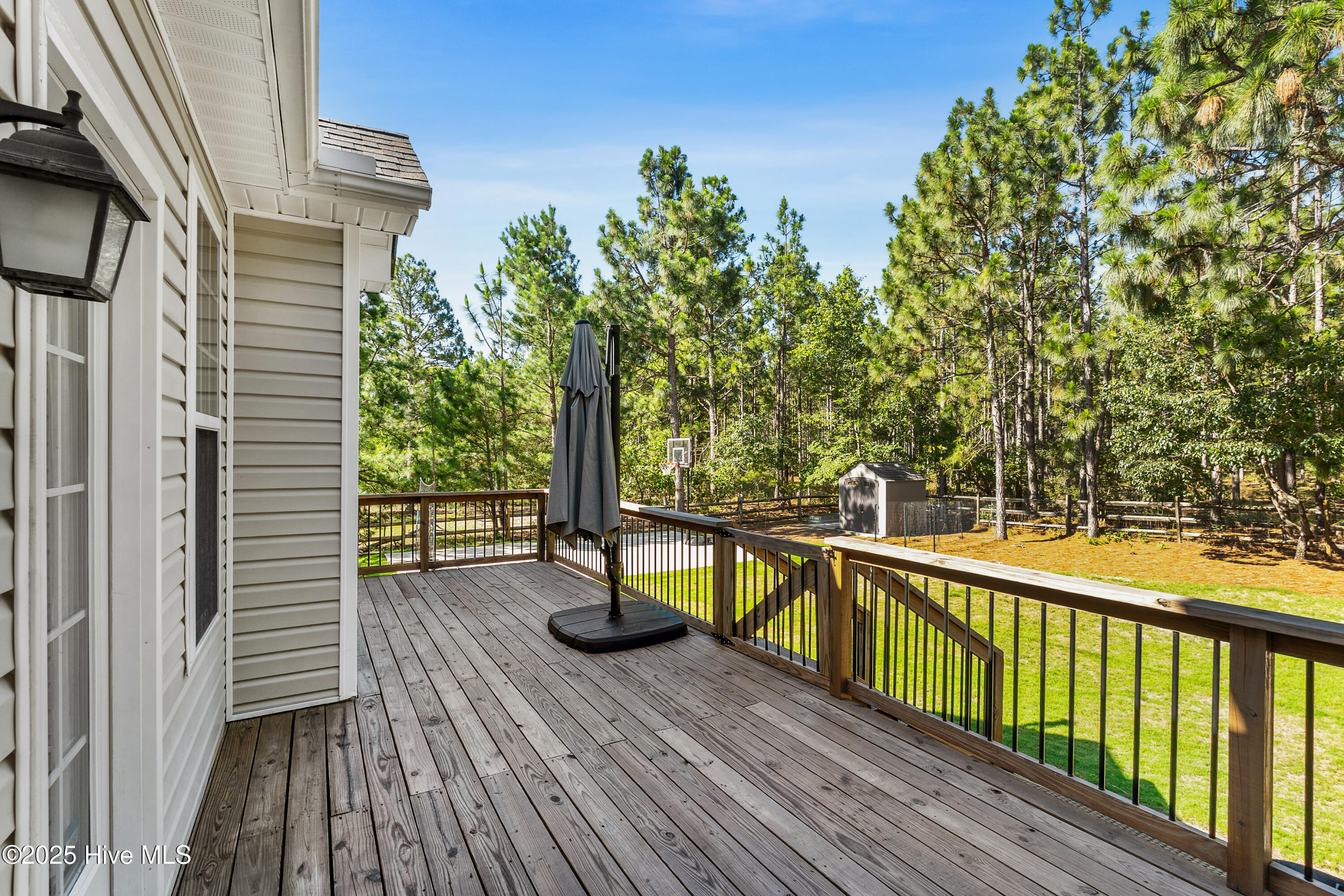 190 Diamondhead Drive S