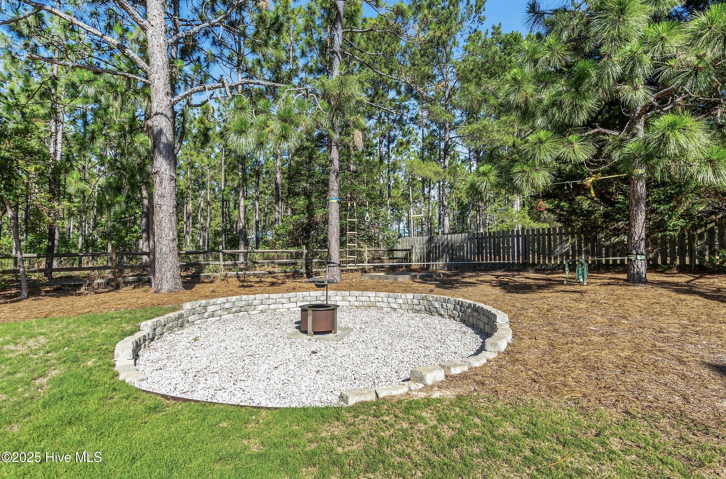 190 Diamondhead Drive S