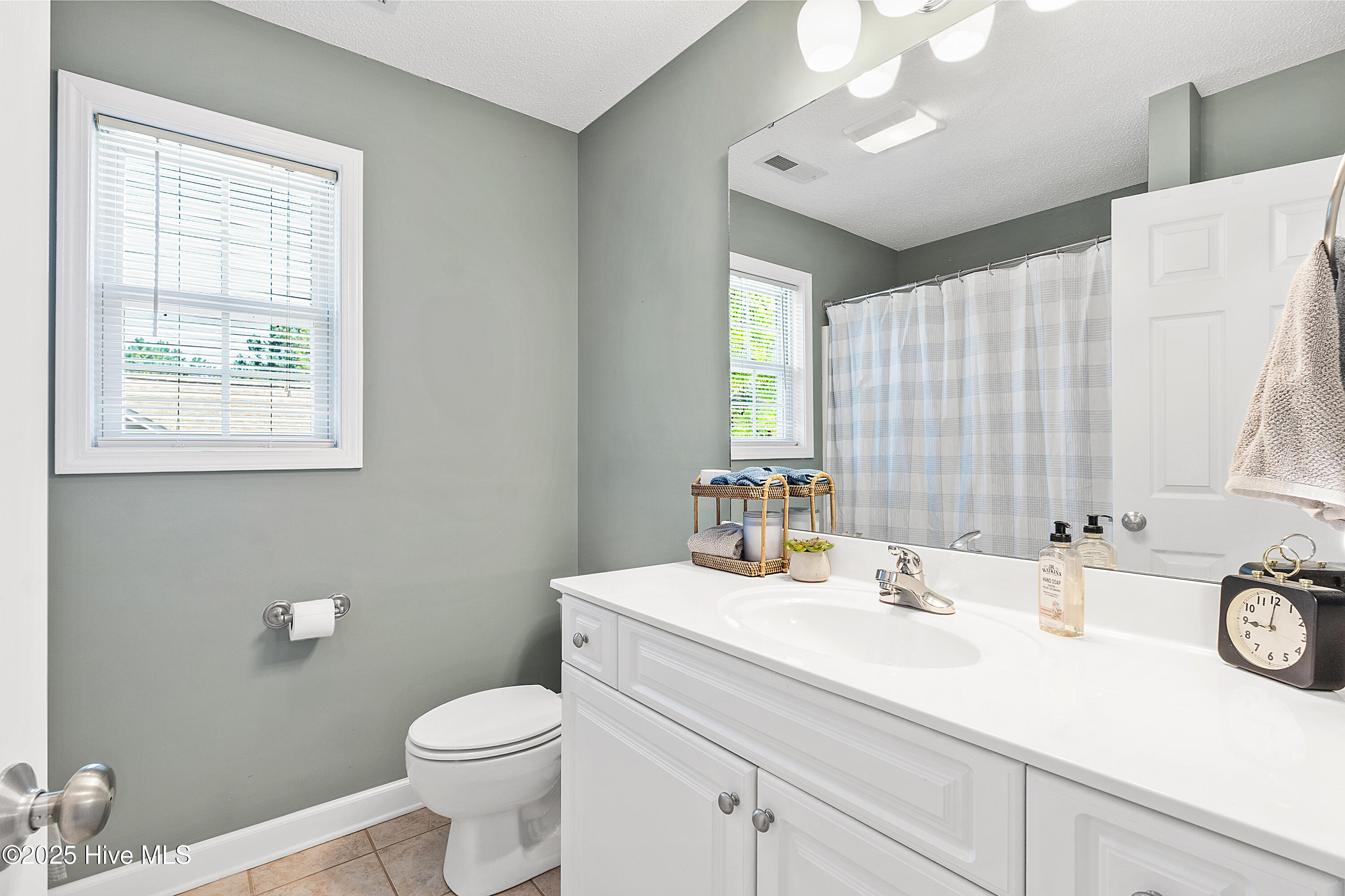 190 Diamondhead Drive S