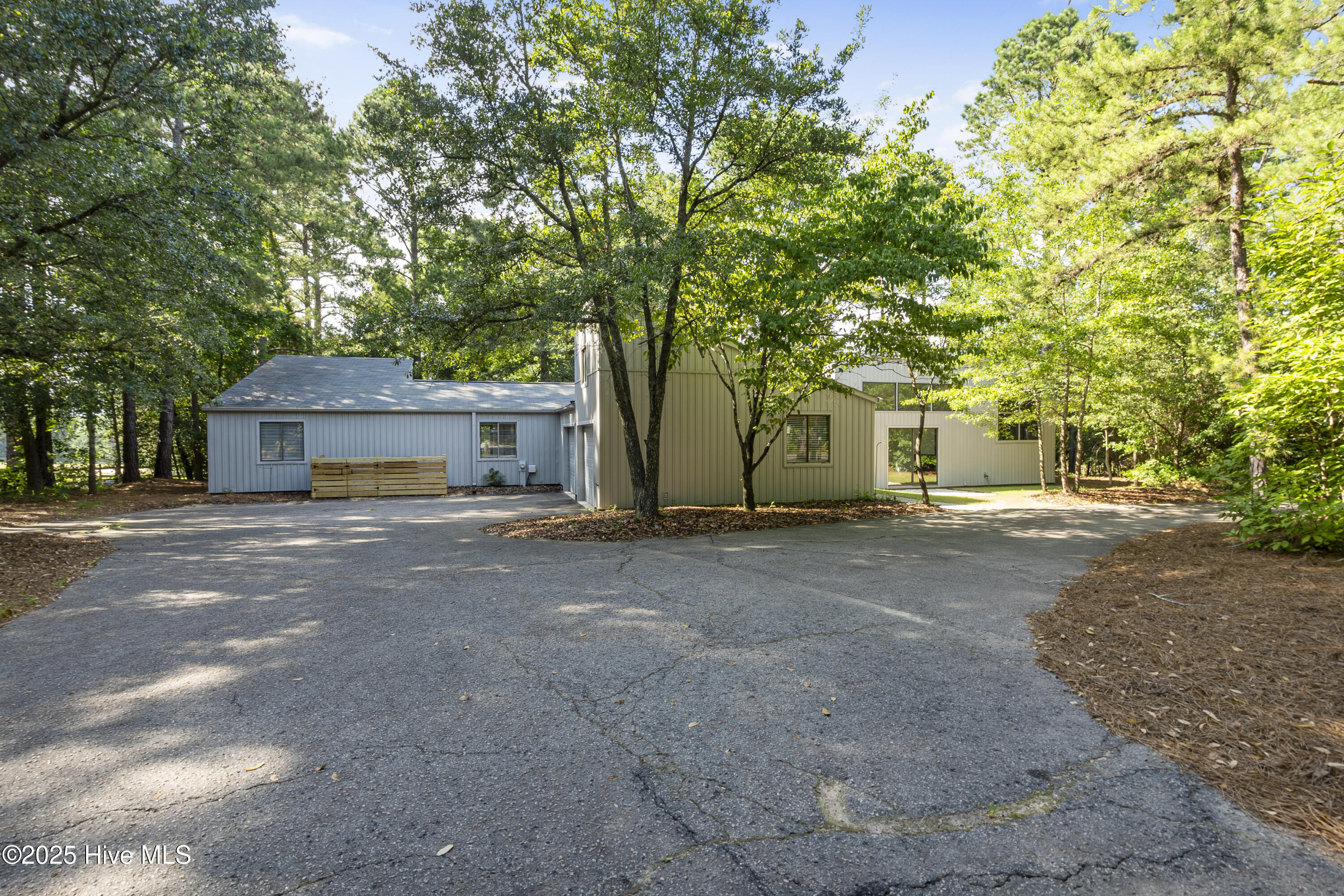 916 Rays Bridge Road