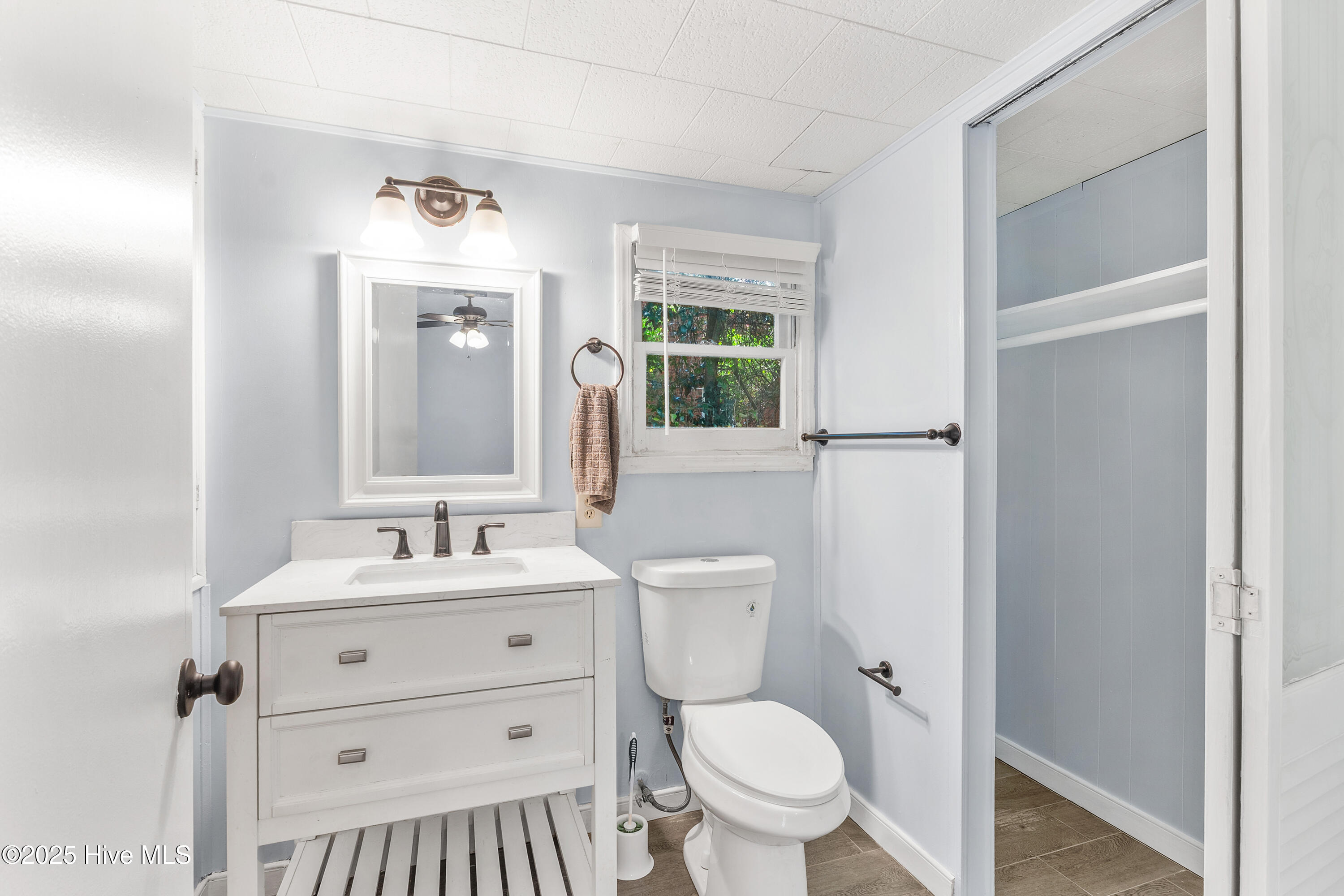 401 W Mcneill Street