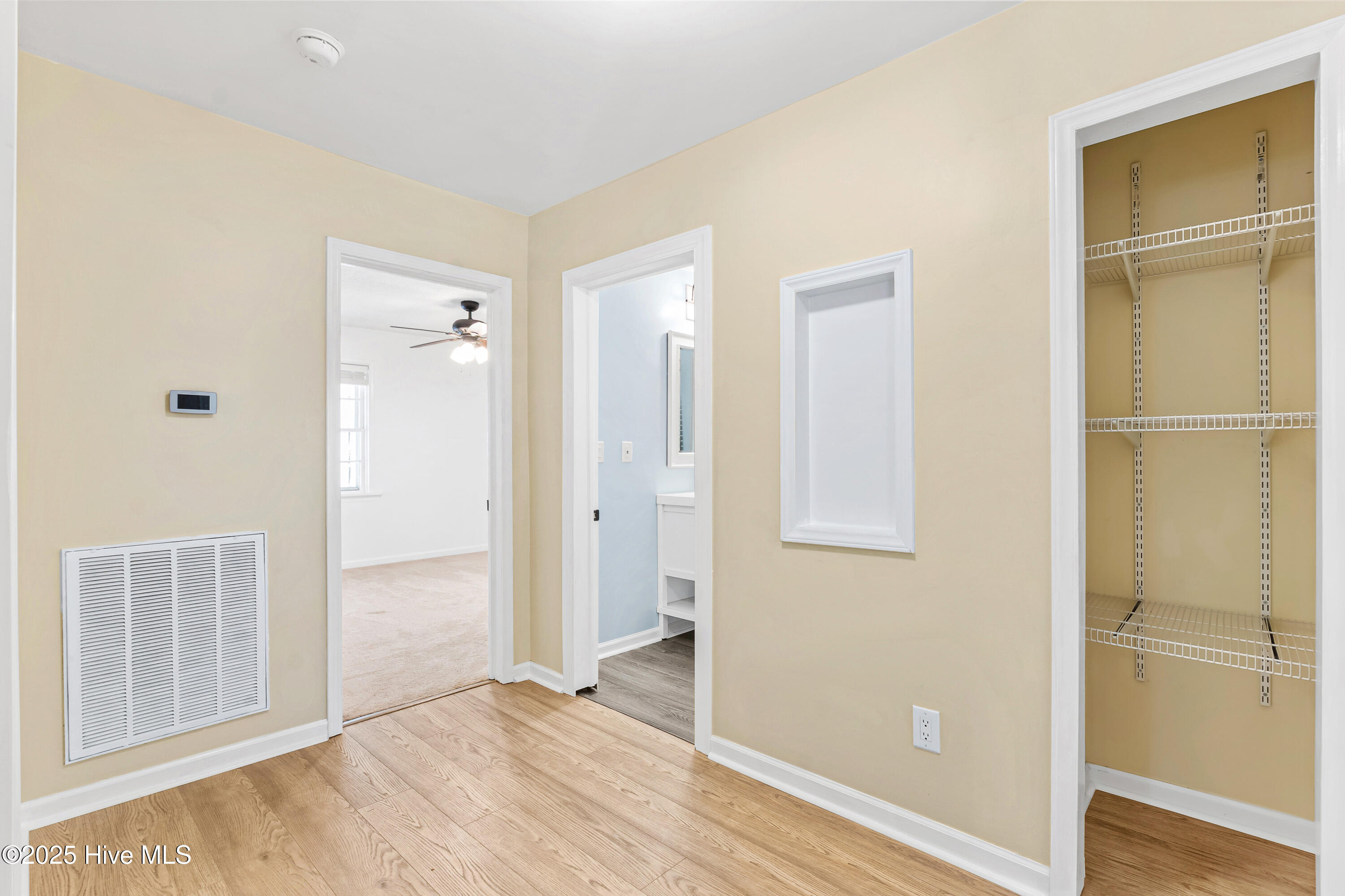 401 W Mcneill Street