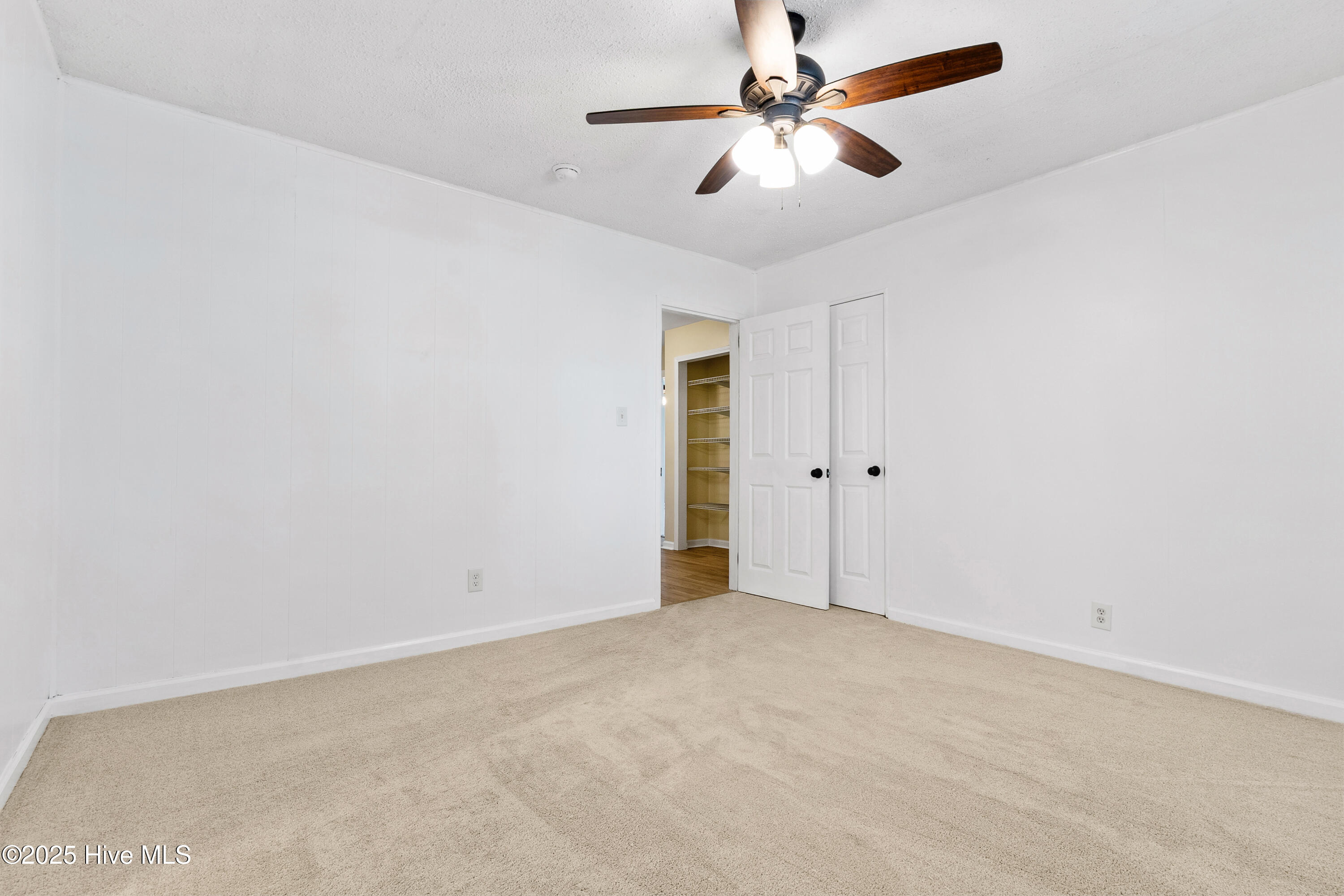 401 W Mcneill Street