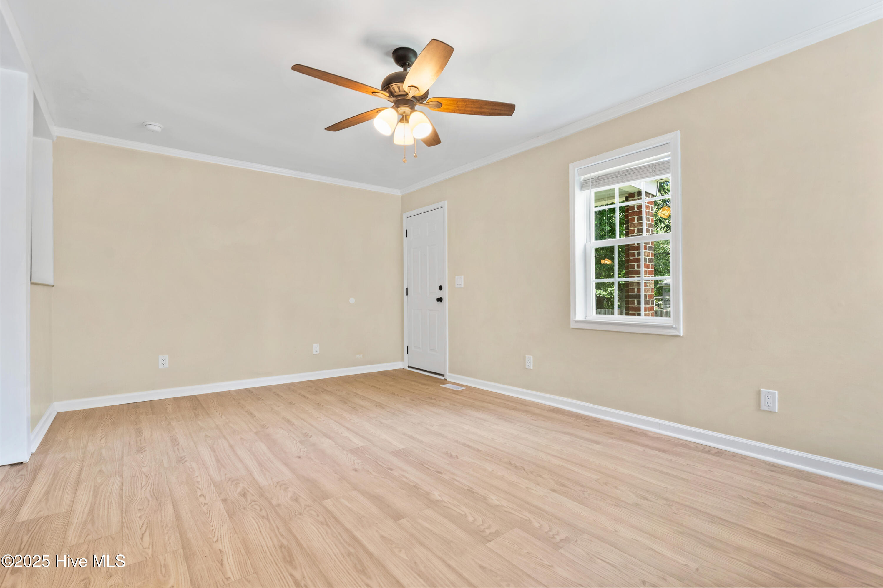 401 W Mcneill Street