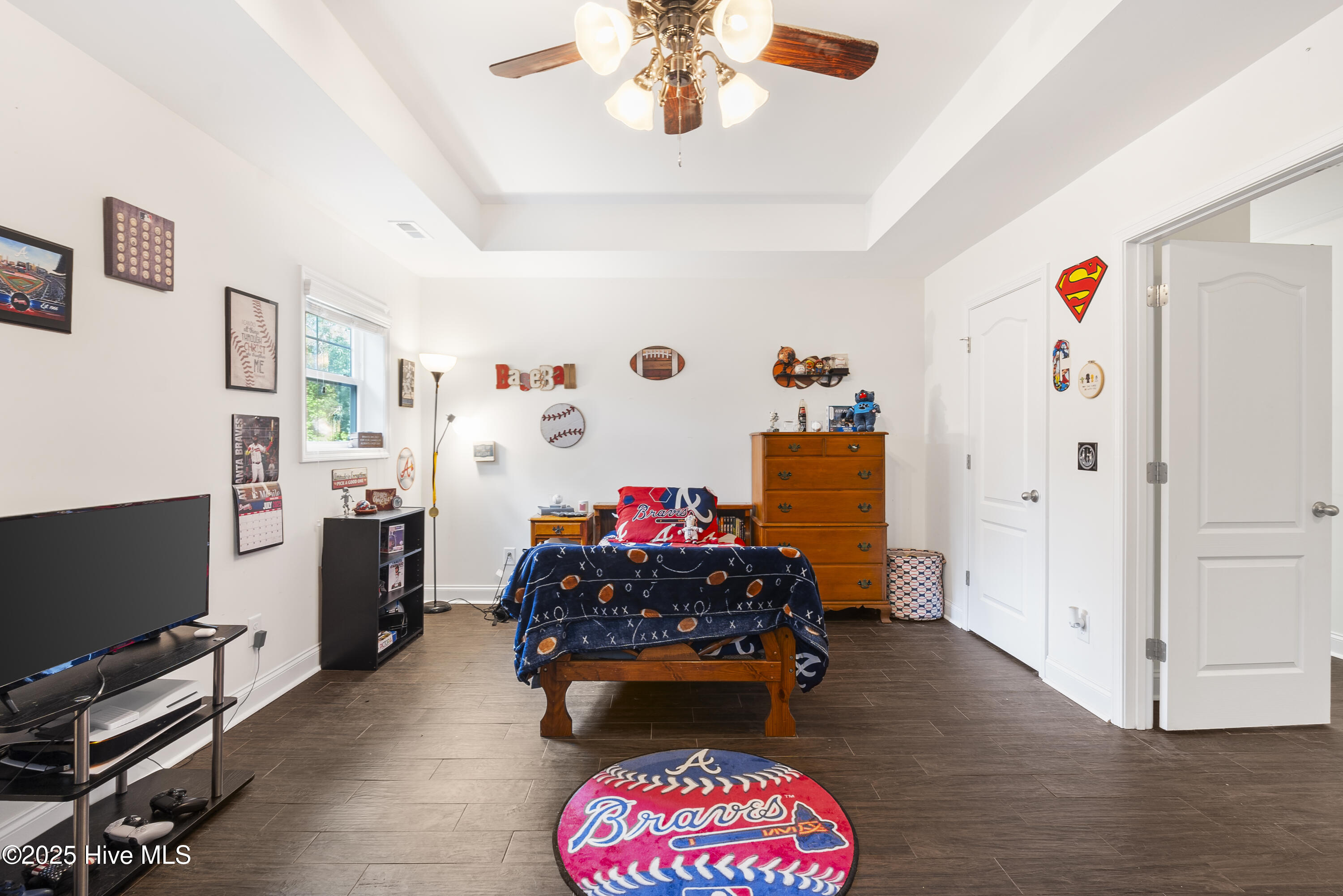 530 Avenue Of The Carolinas