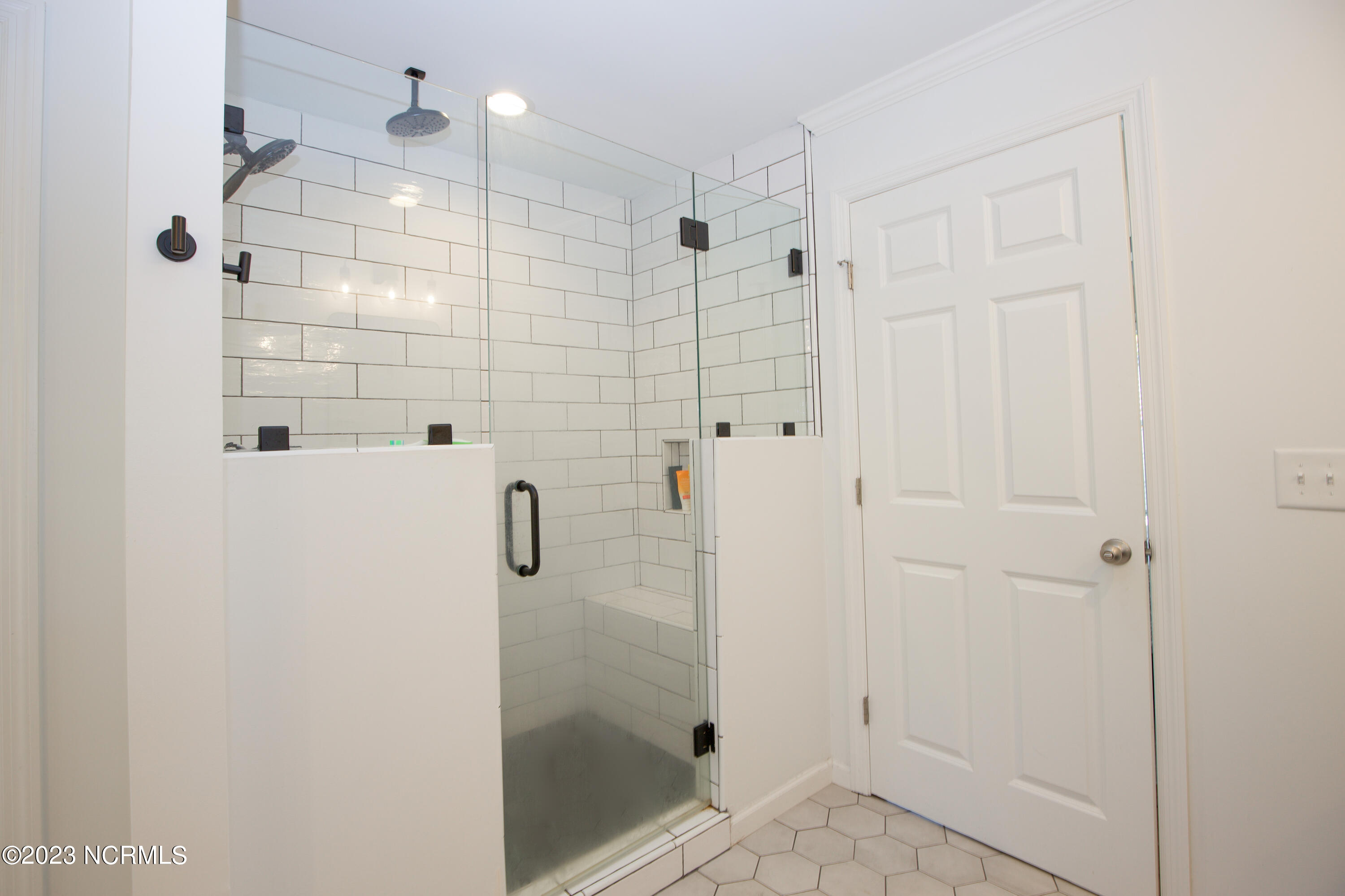 209 Selkirk Trail