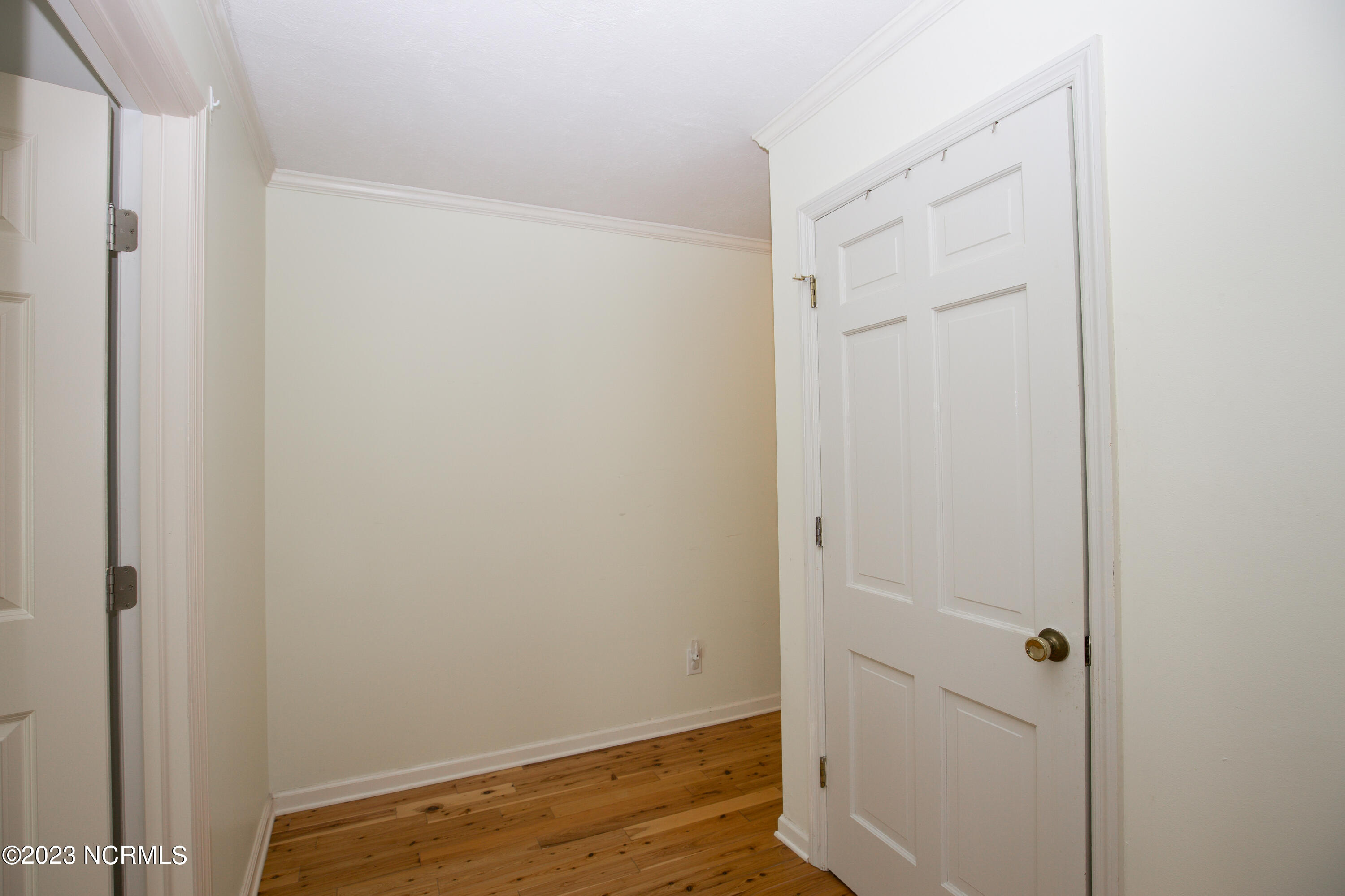 209 Selkirk Trail