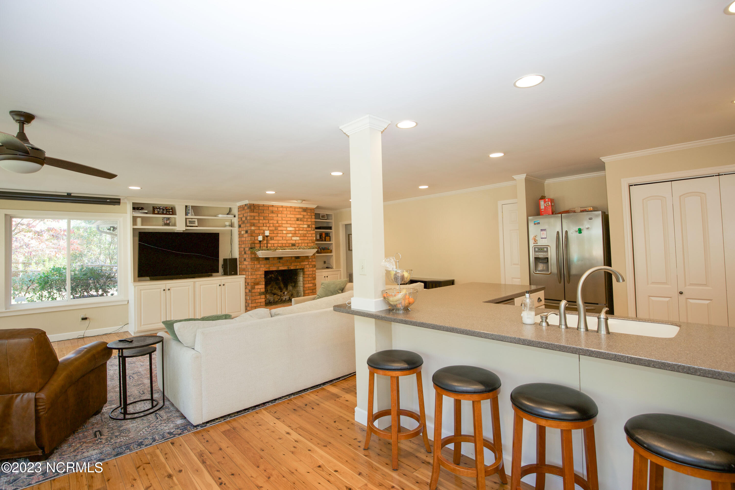 209 Selkirk Trail