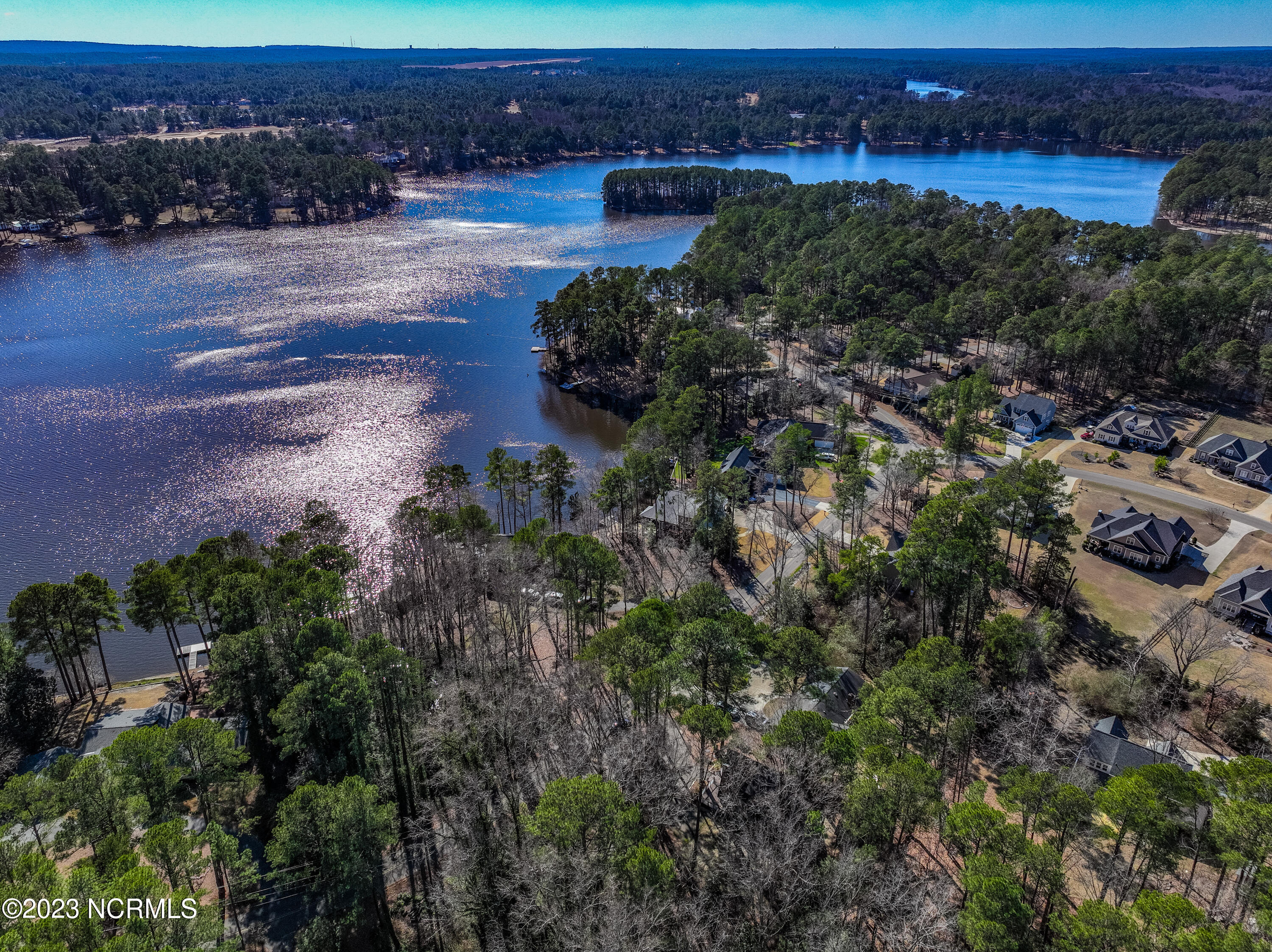 38 Lakeview Drive