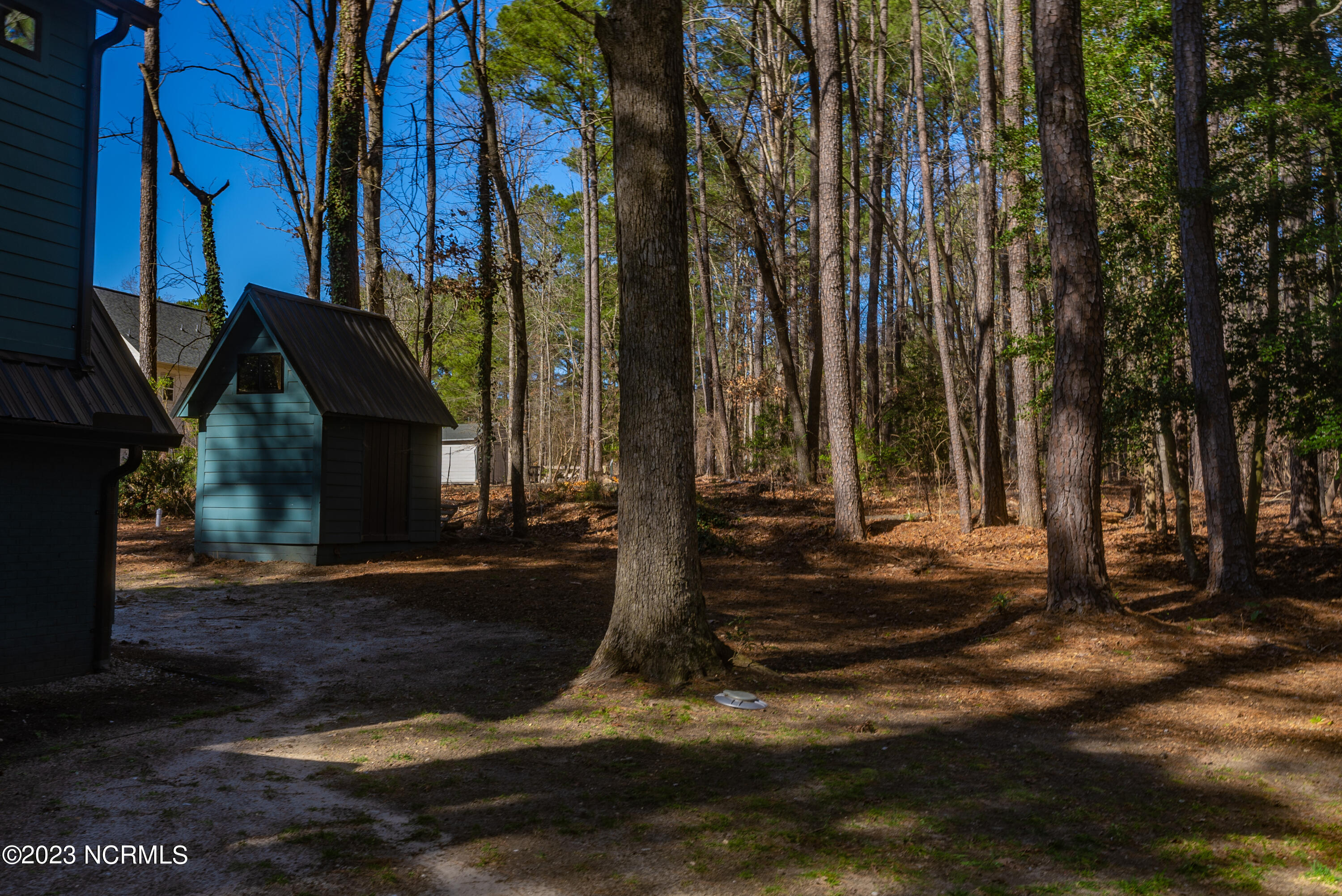 38 Lakeview Drive