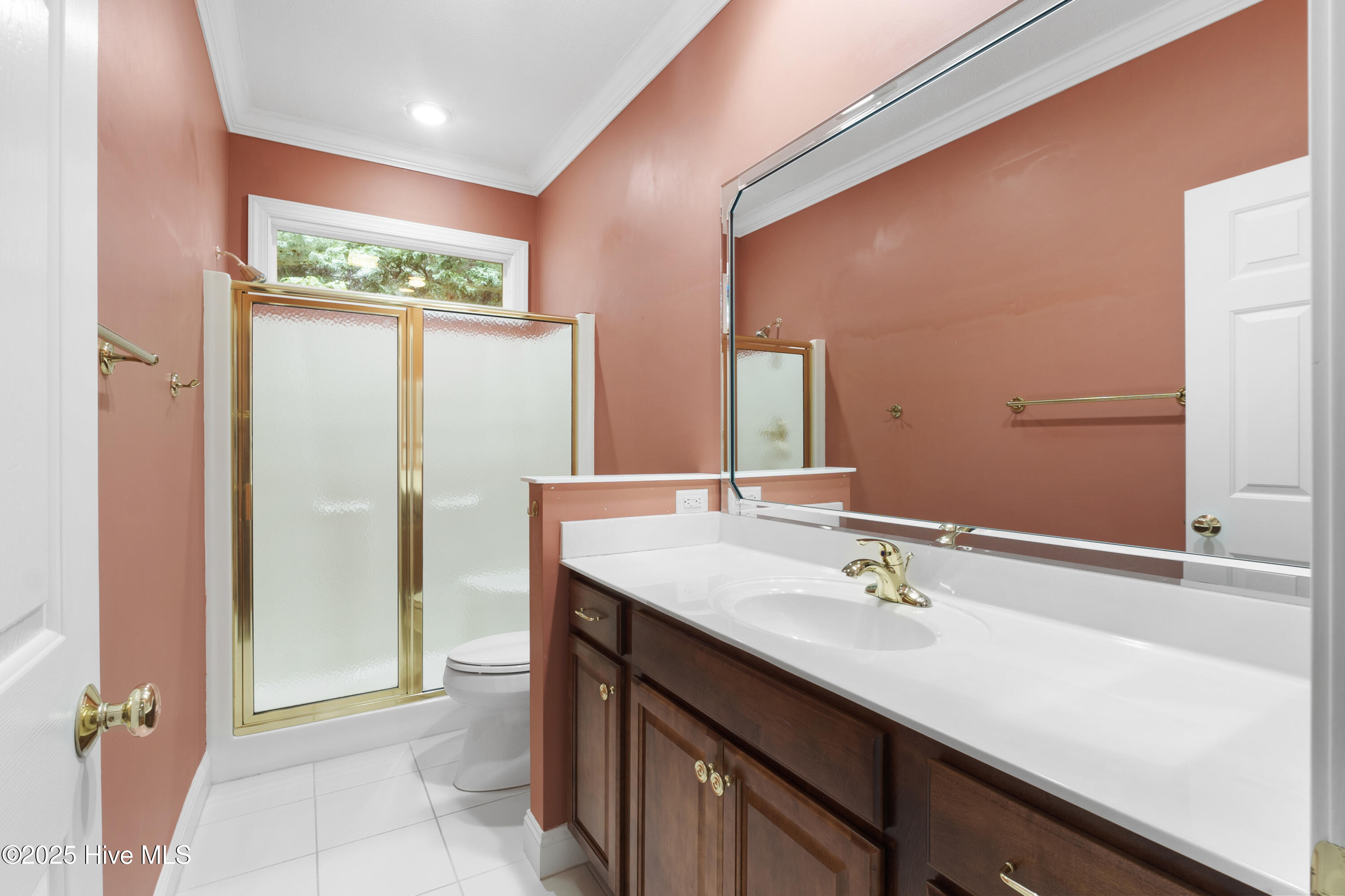 115 Lake Forest Drive SW