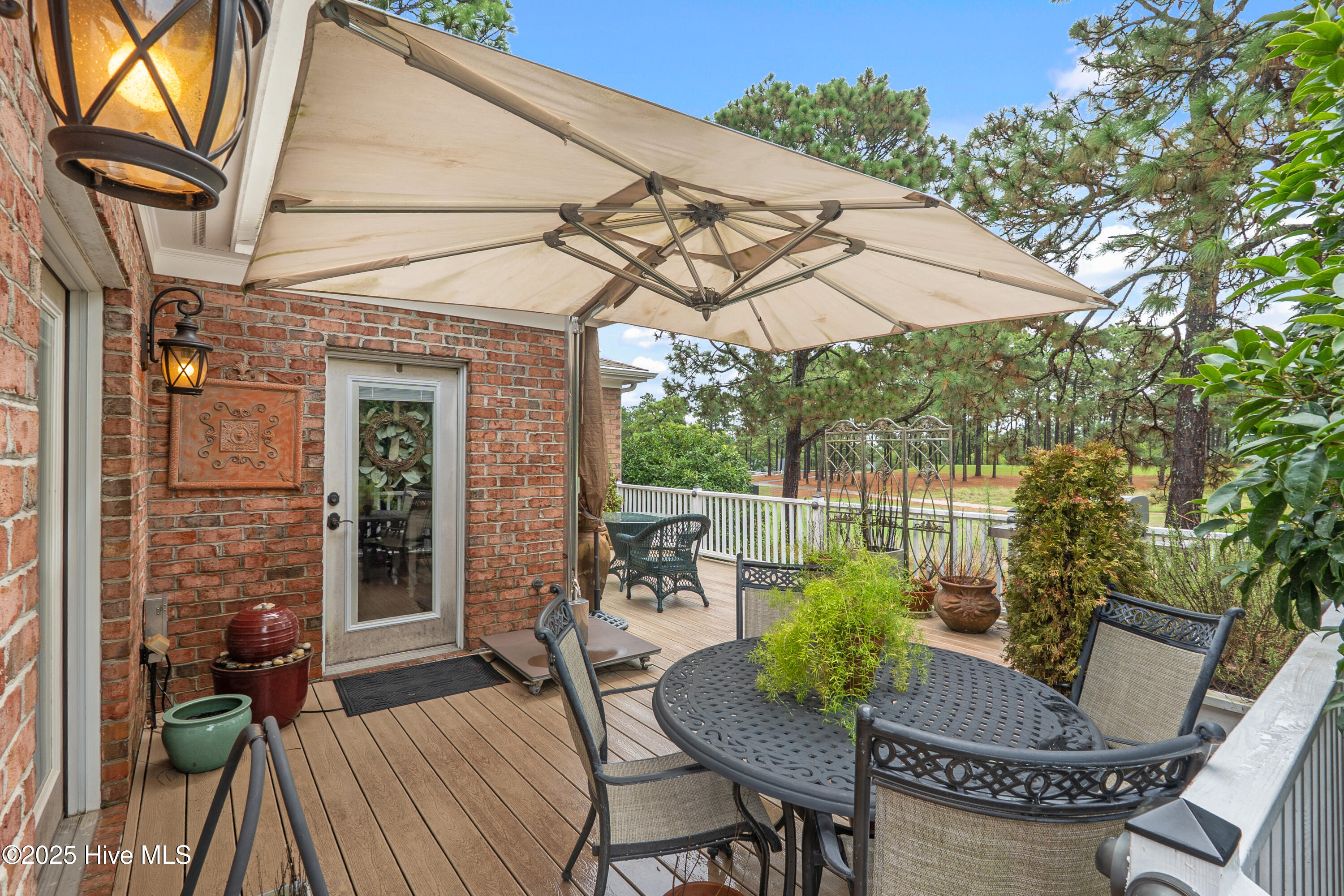39 Paddock Lane