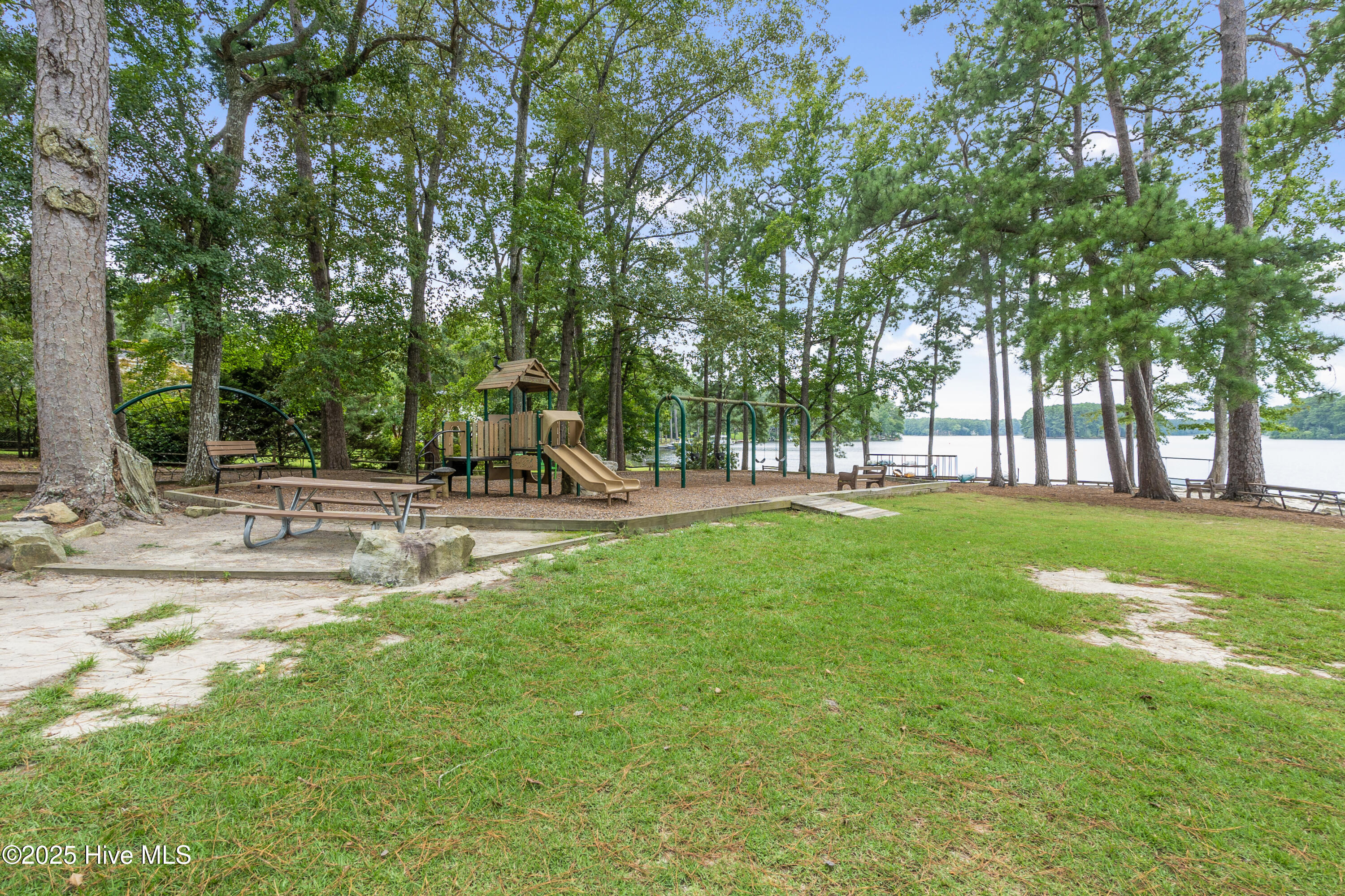 97 Lakeview Drive