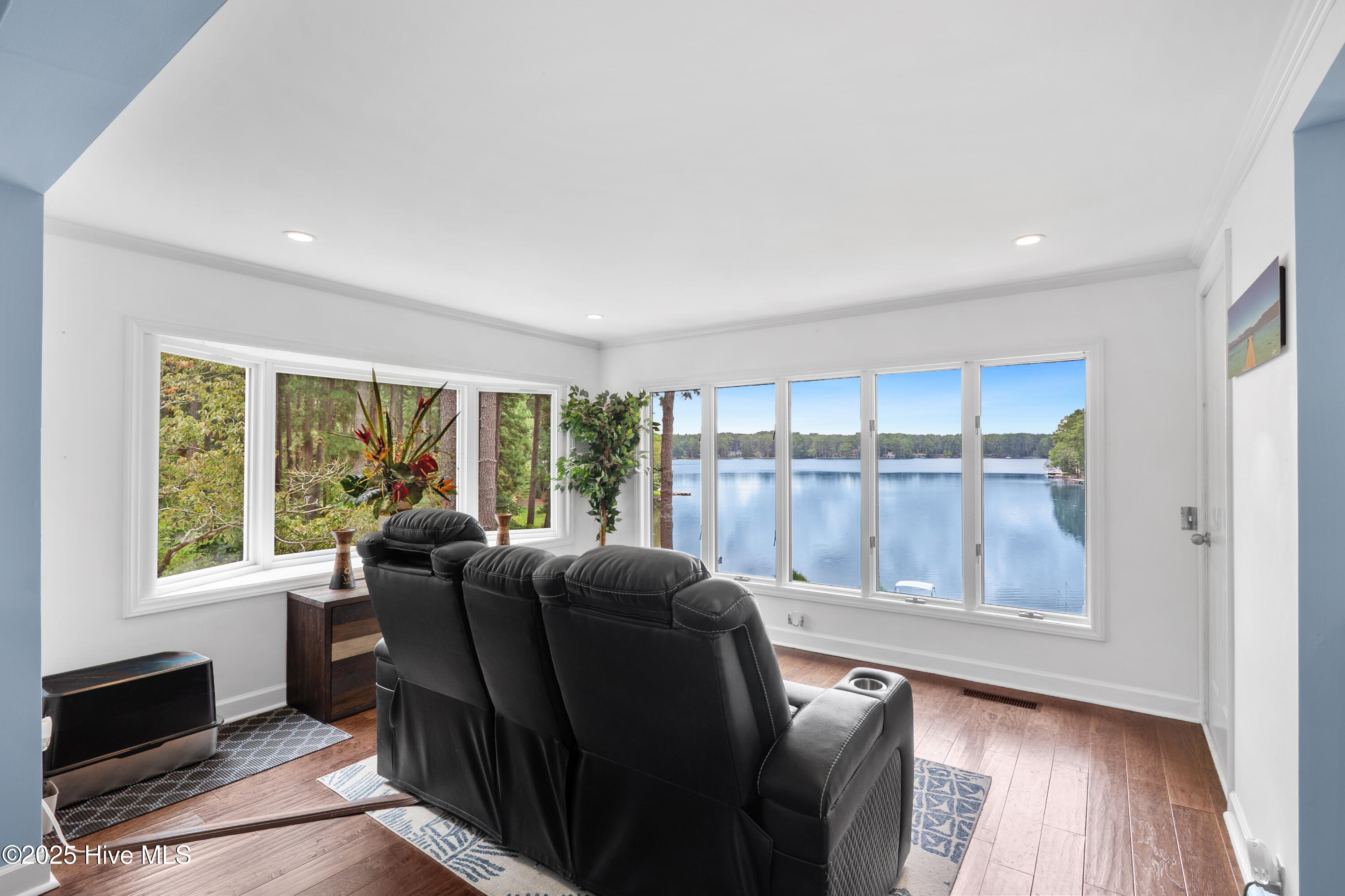 97 Lakeview Drive