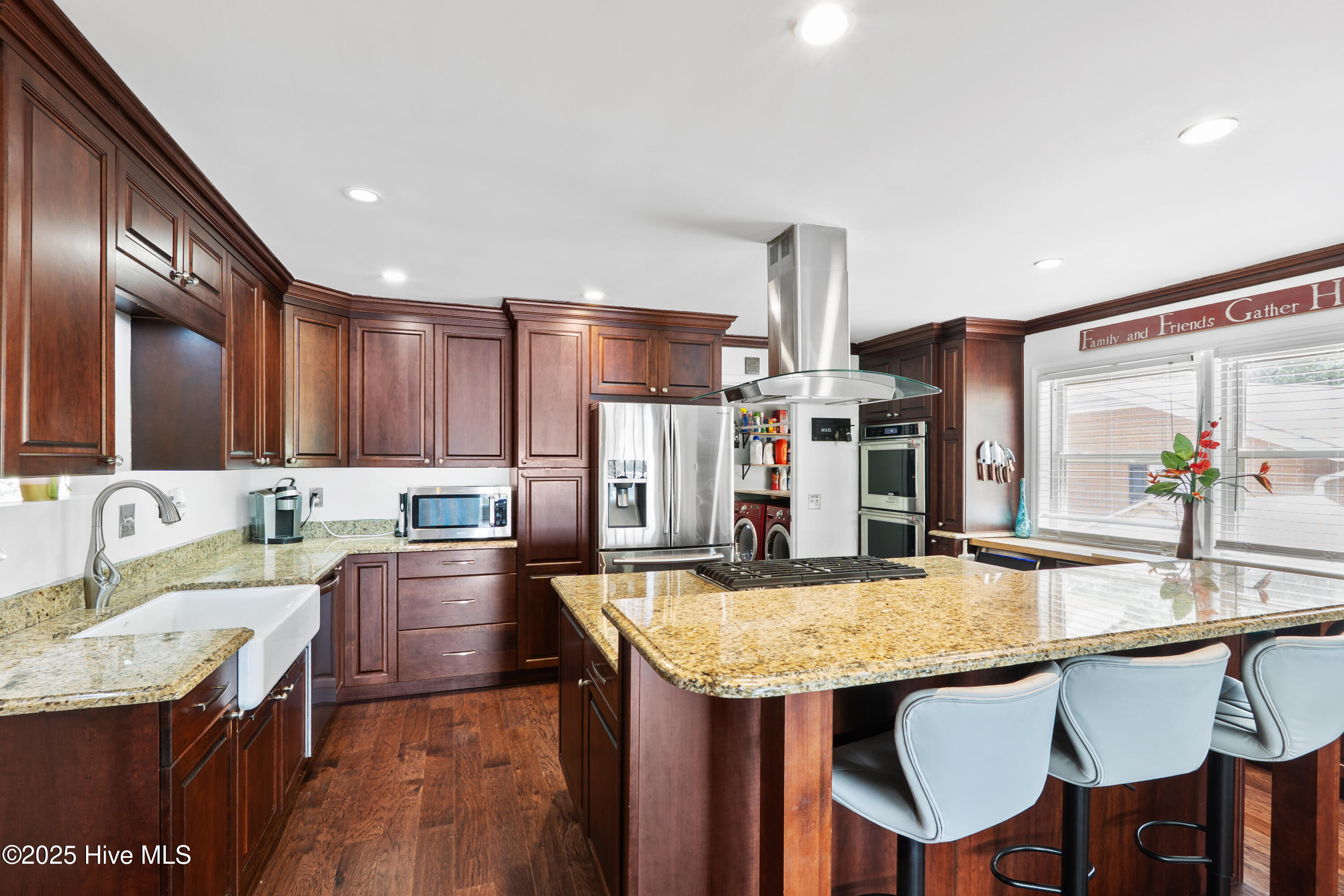 97 Lakeview Drive