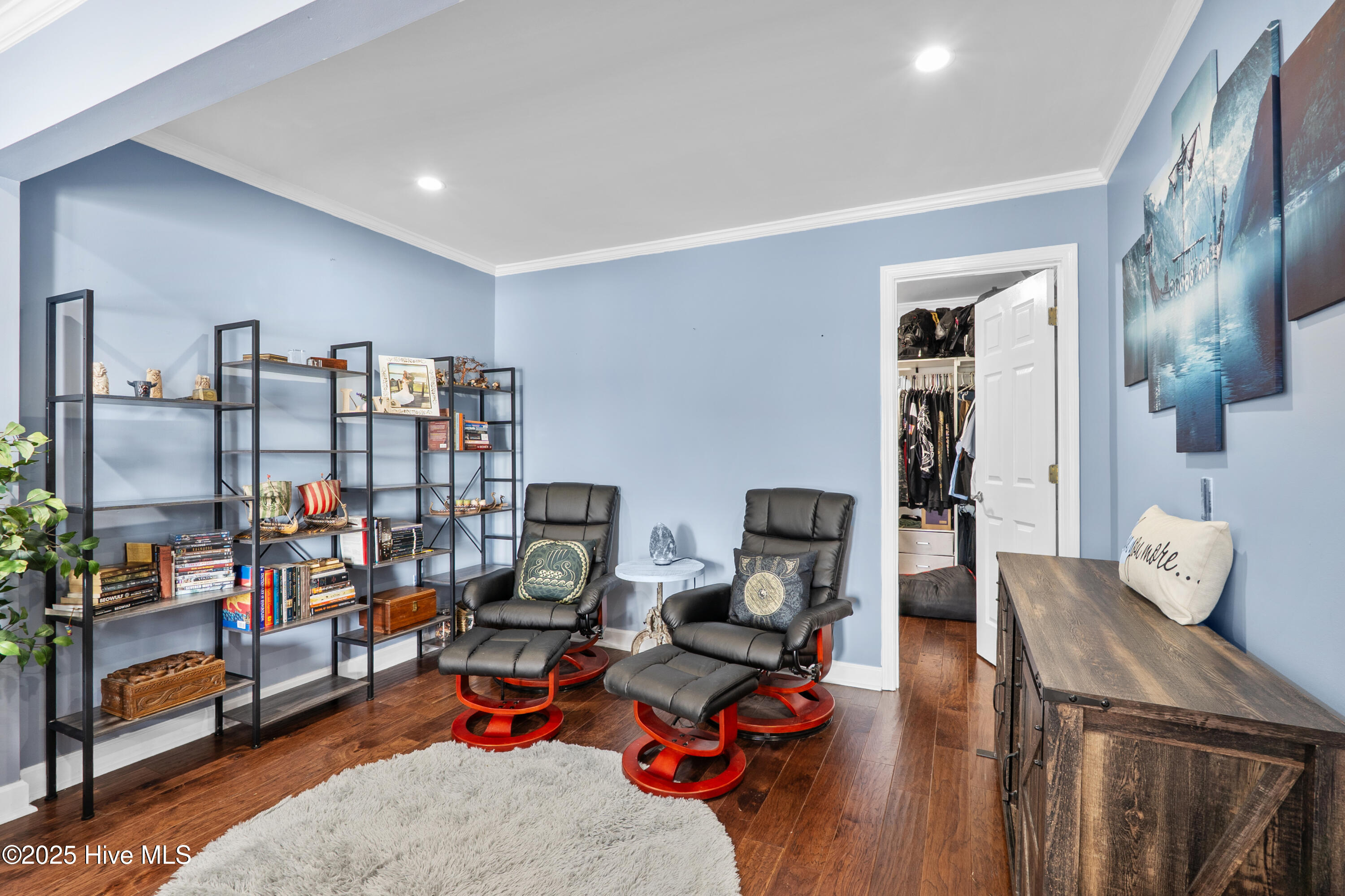 97 Lakeview Drive