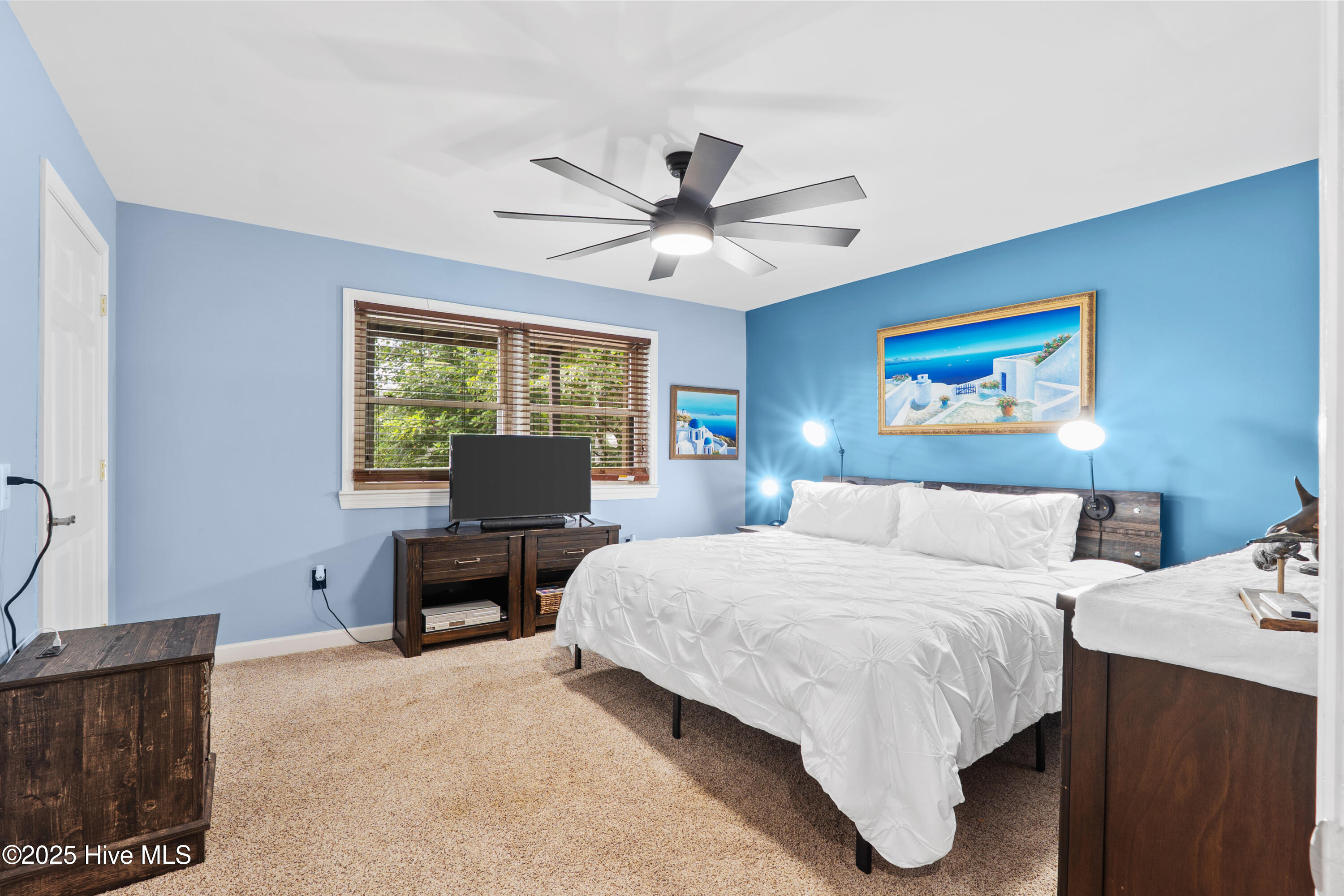 97 Lakeview Drive