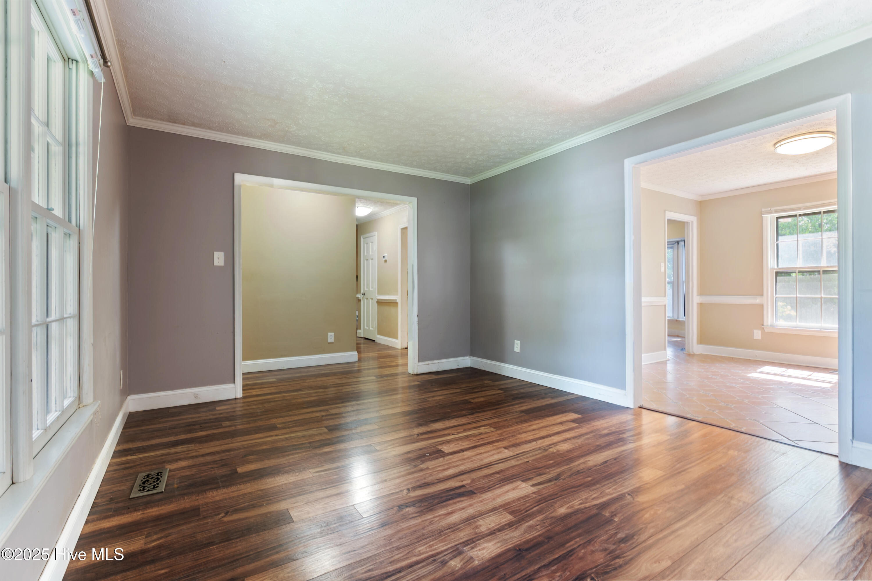 1612 Hennessy Place