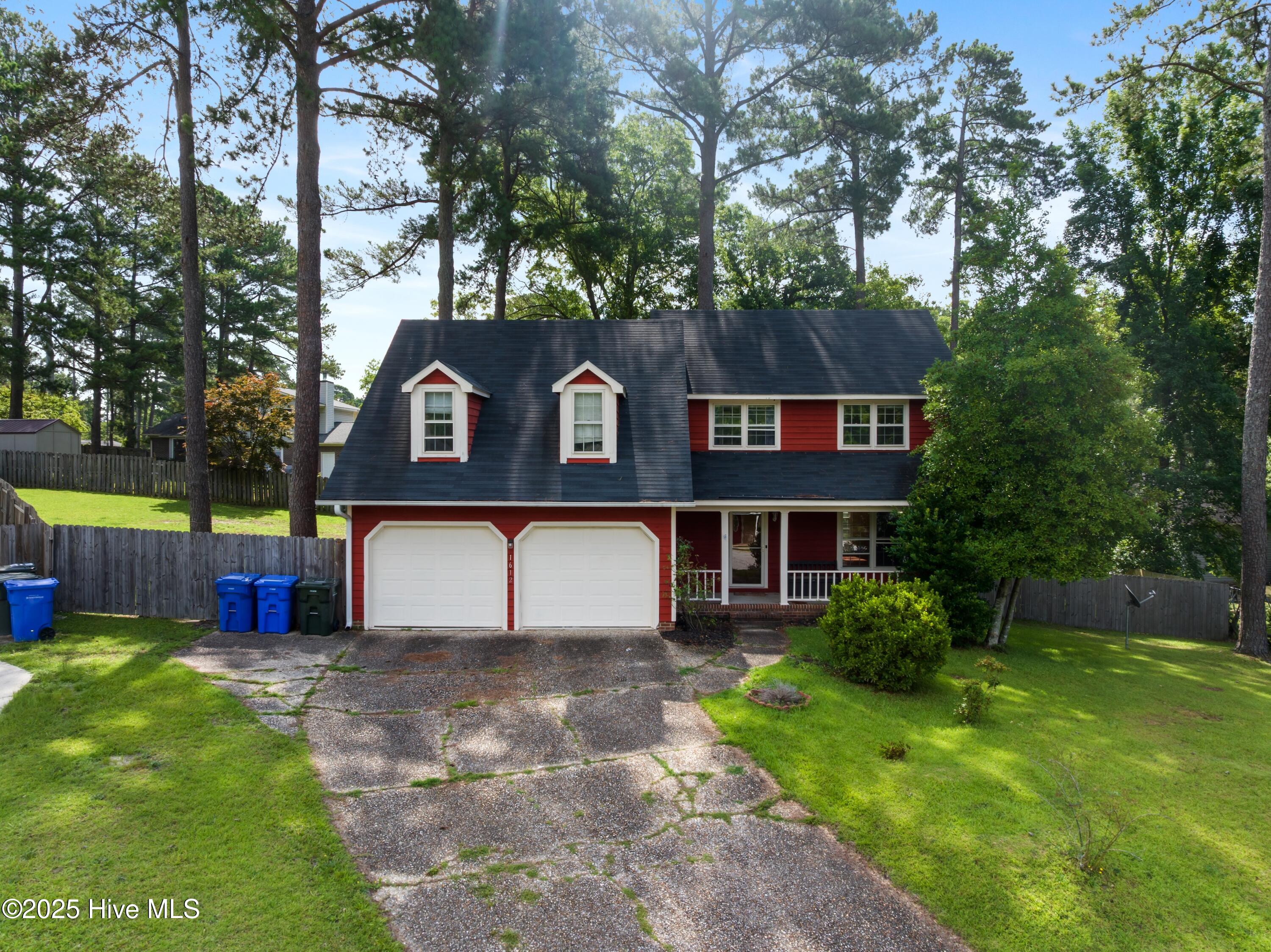 1612 Hennessy Place