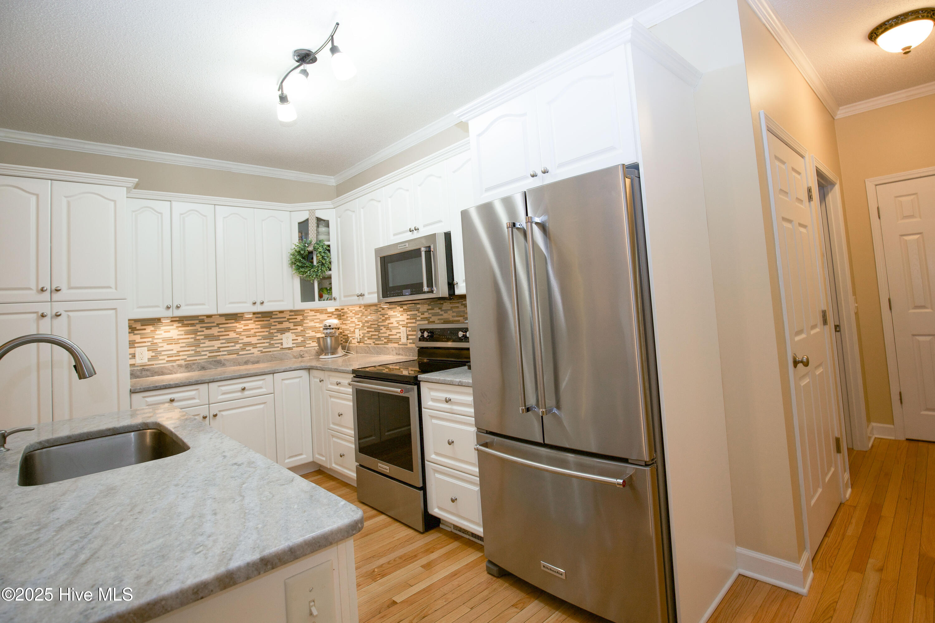 3 Gingham Place