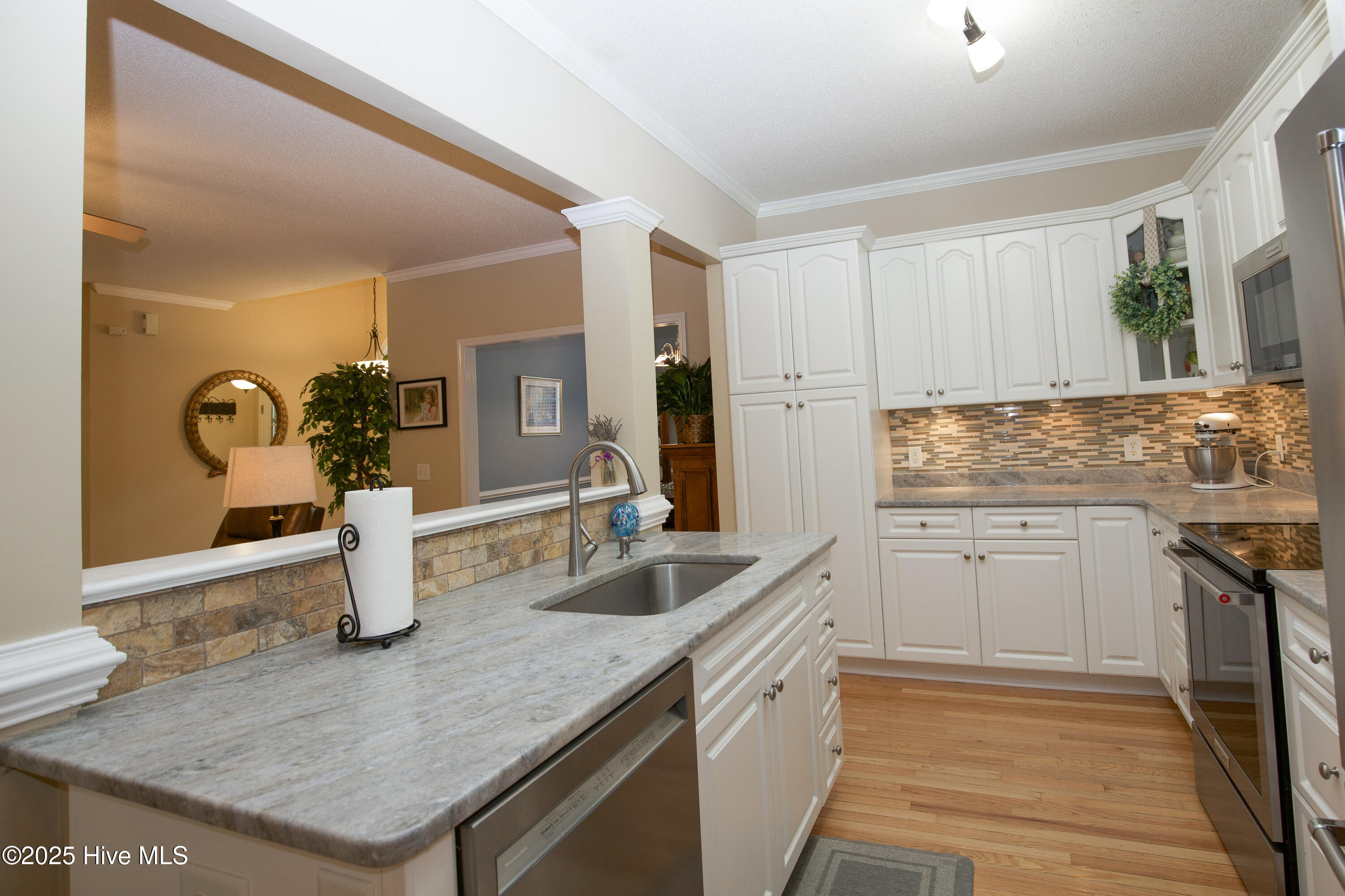 3 Gingham Place