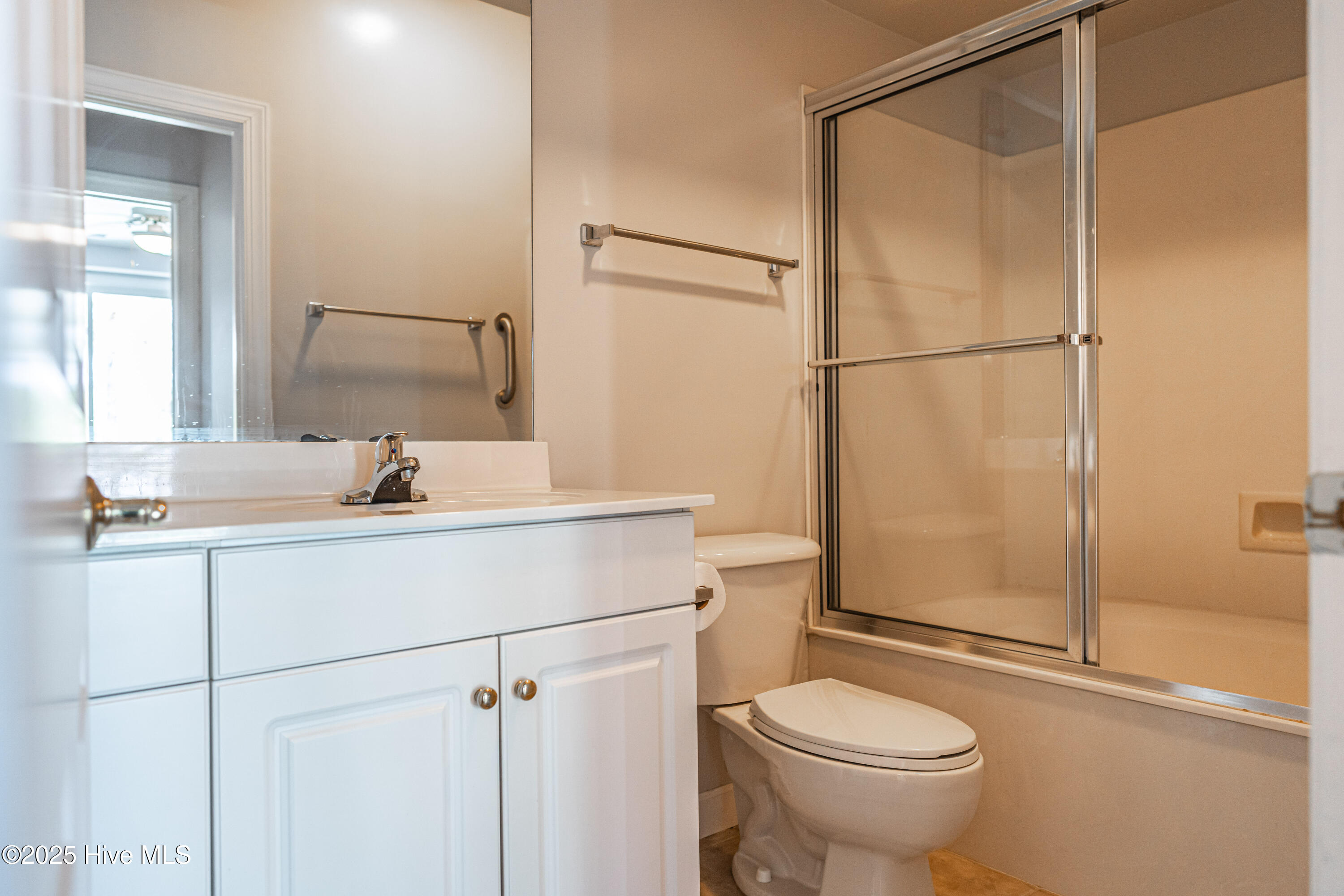 1733 Woodbrooke Drive