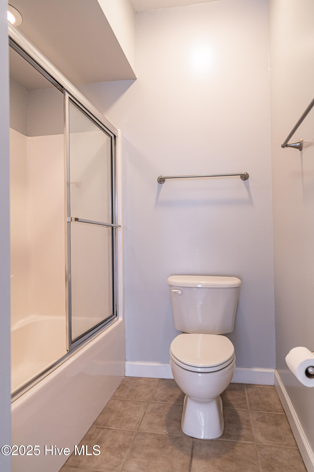 1733 Woodbrooke Drive