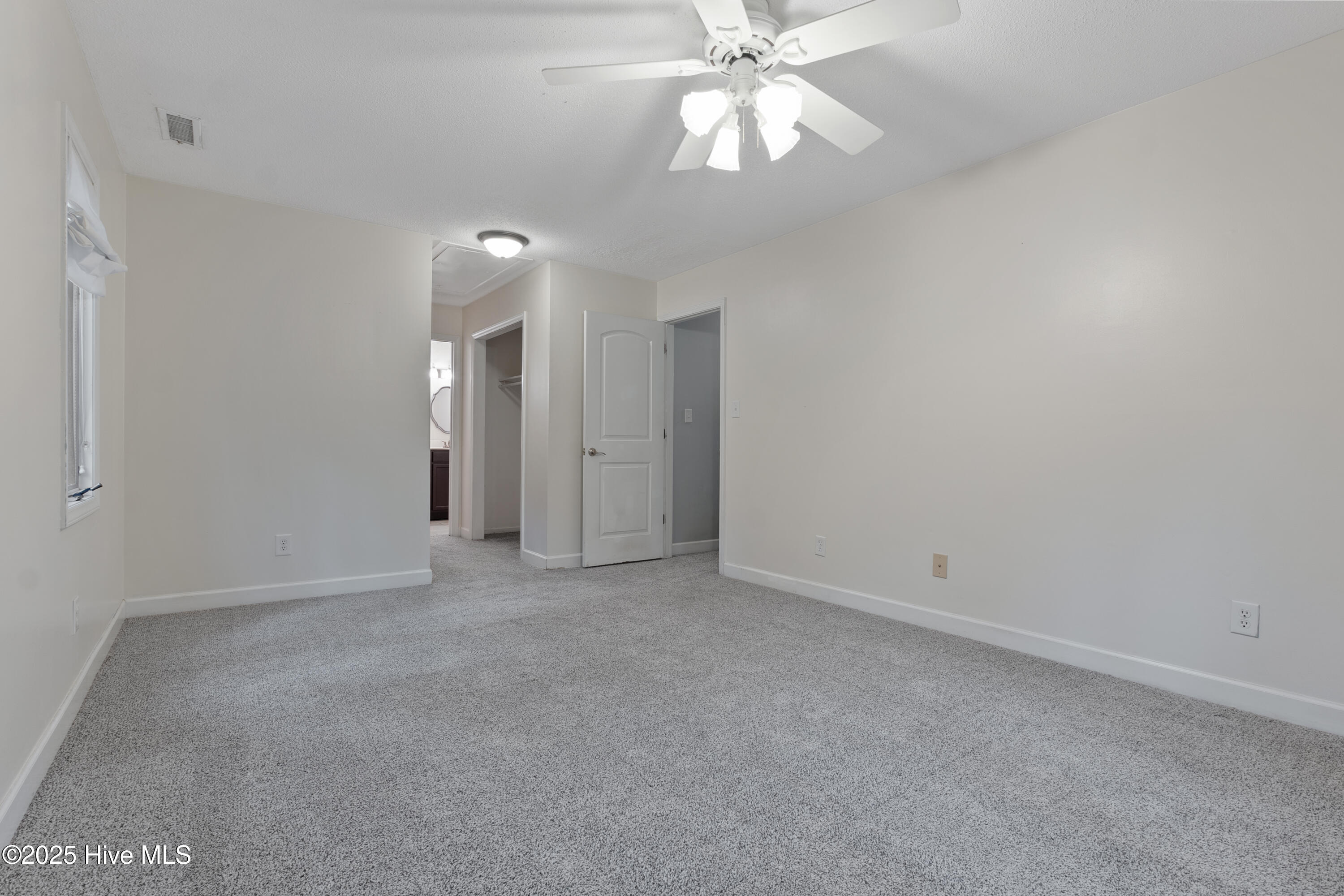 205 Canterbury Road
