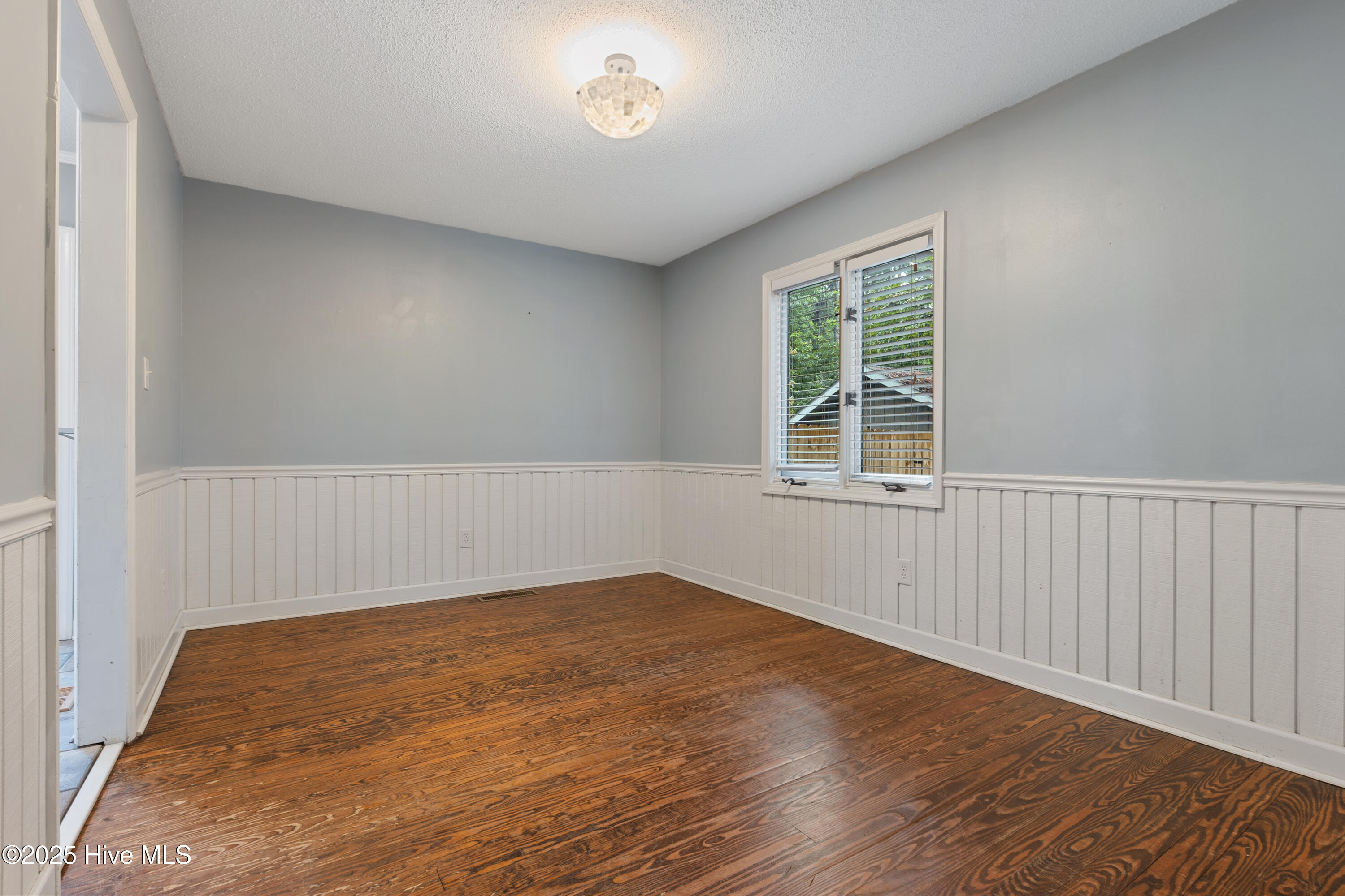 205 Canterbury Road