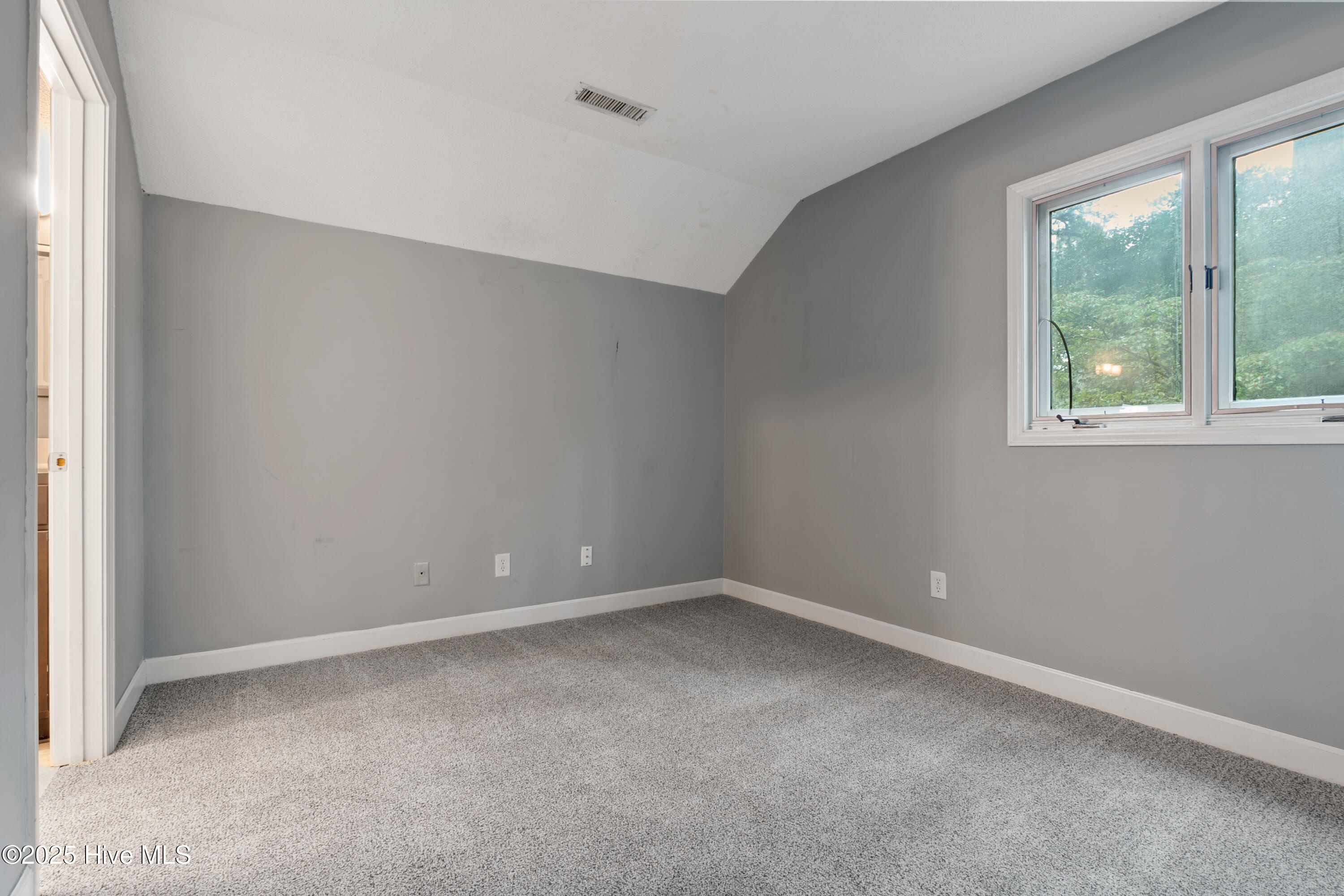 205 Canterbury Road