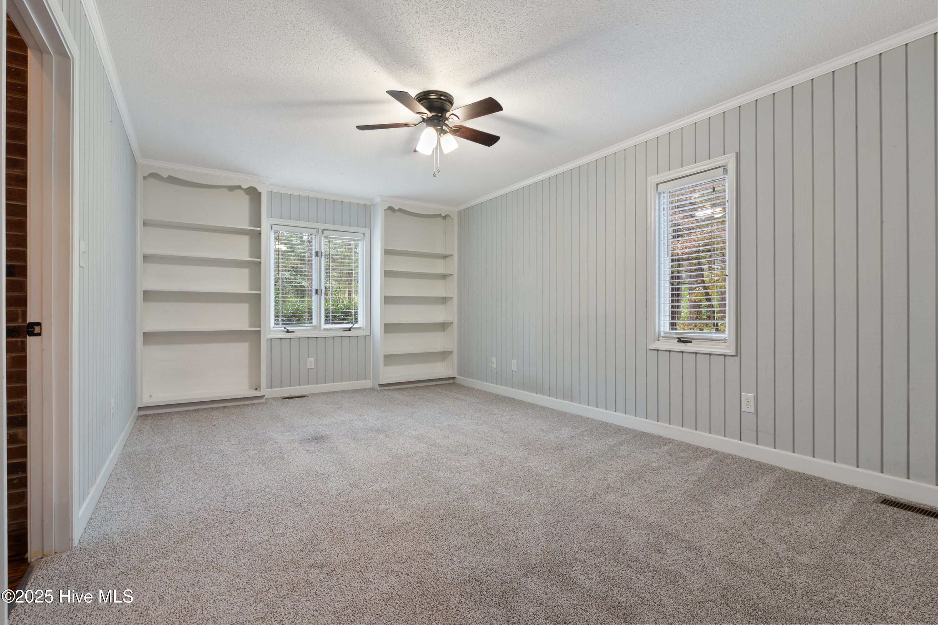 205 Canterbury Road