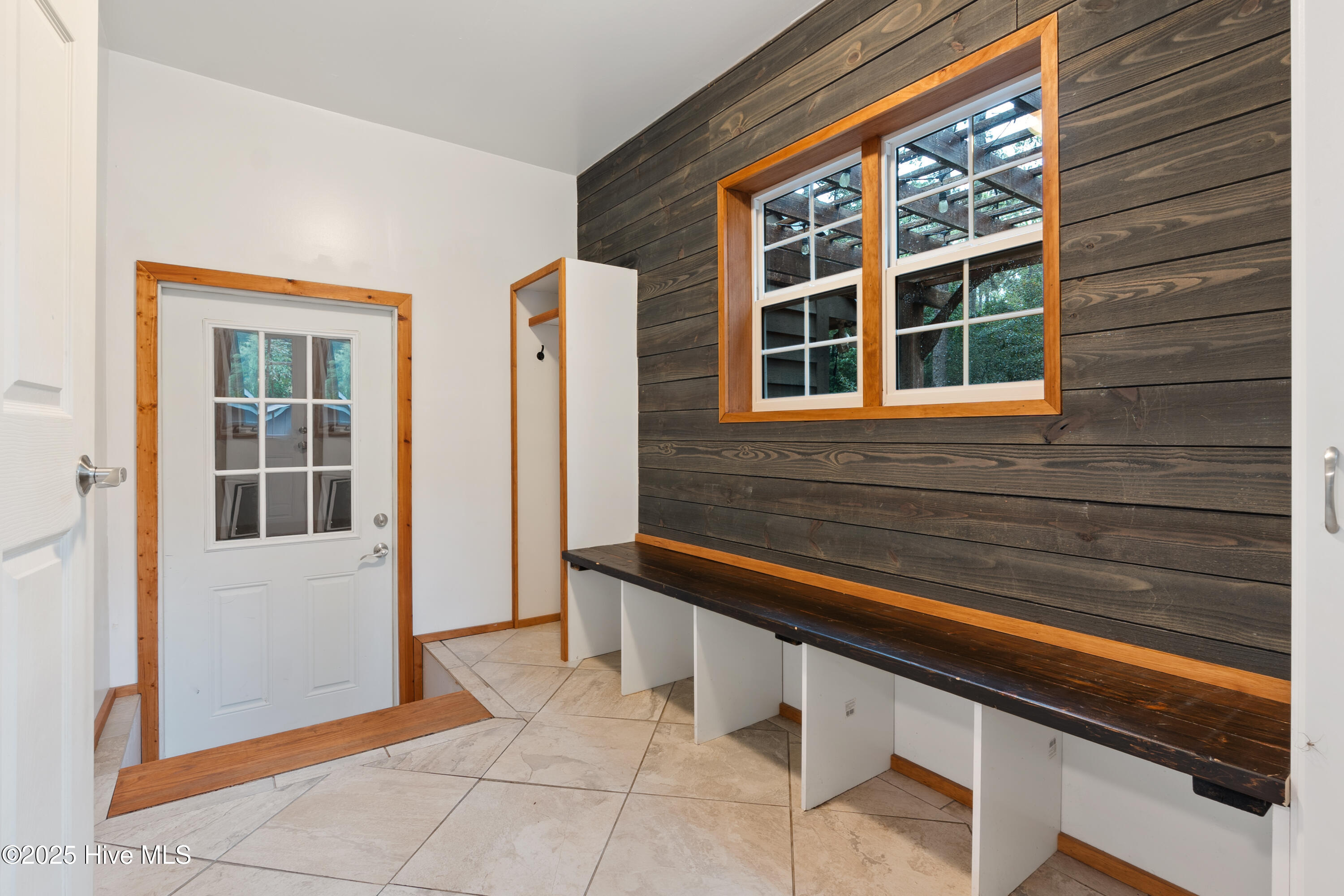 205 Canterbury Road