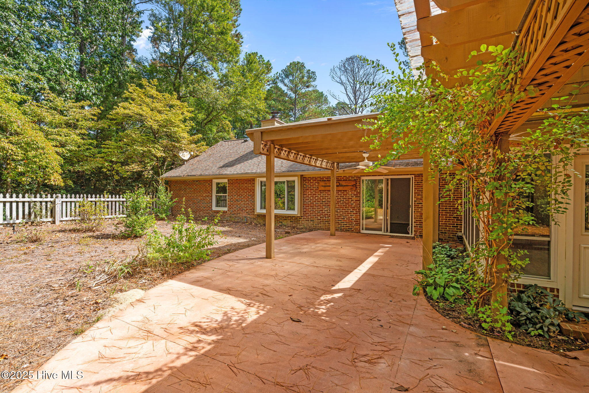 11 Sunset Drive