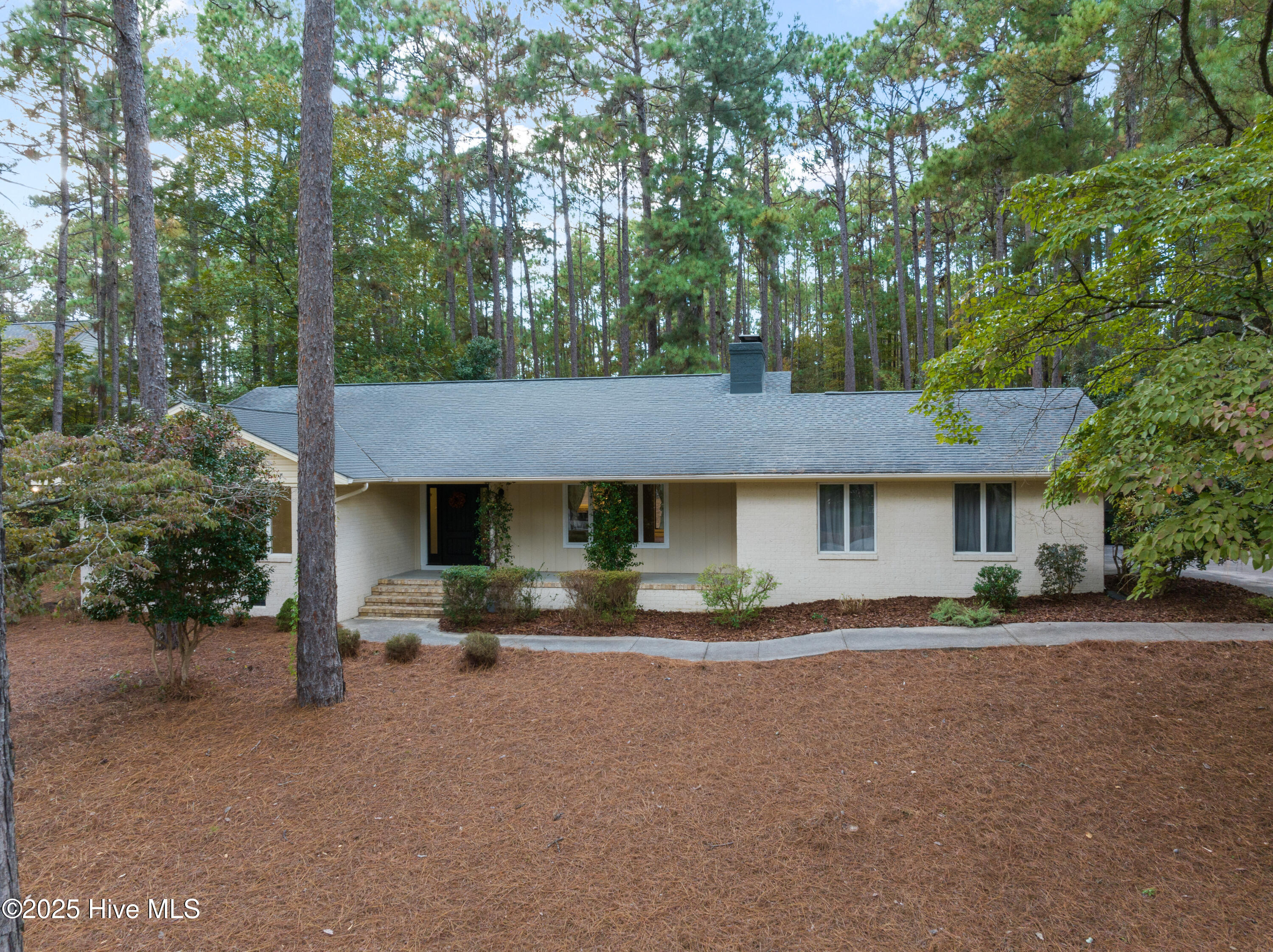 110 Cliff Court