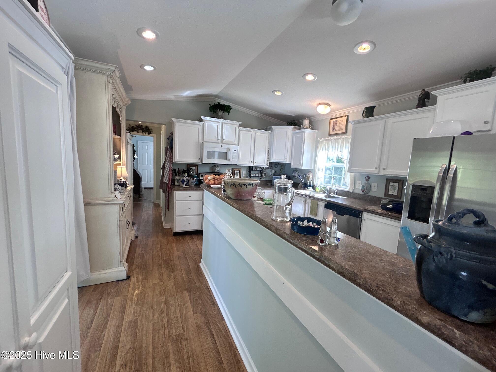 435 W Baltimore Avenue