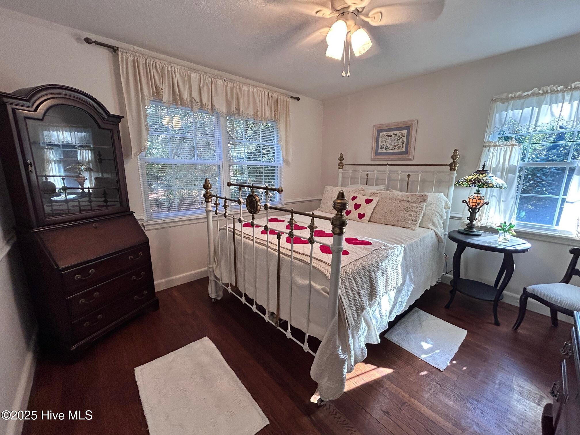 435 W Baltimore Avenue