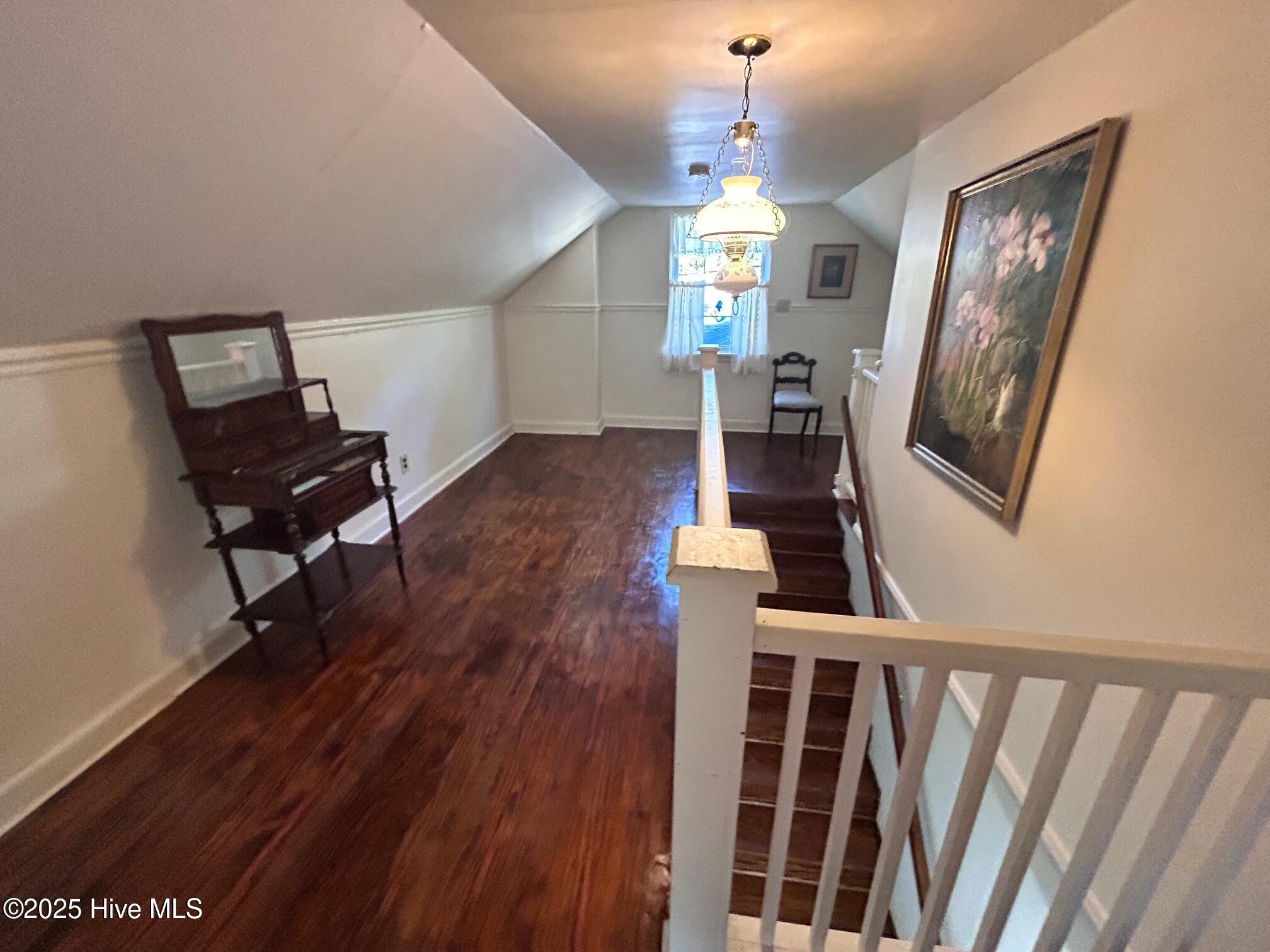 435 W Baltimore Avenue