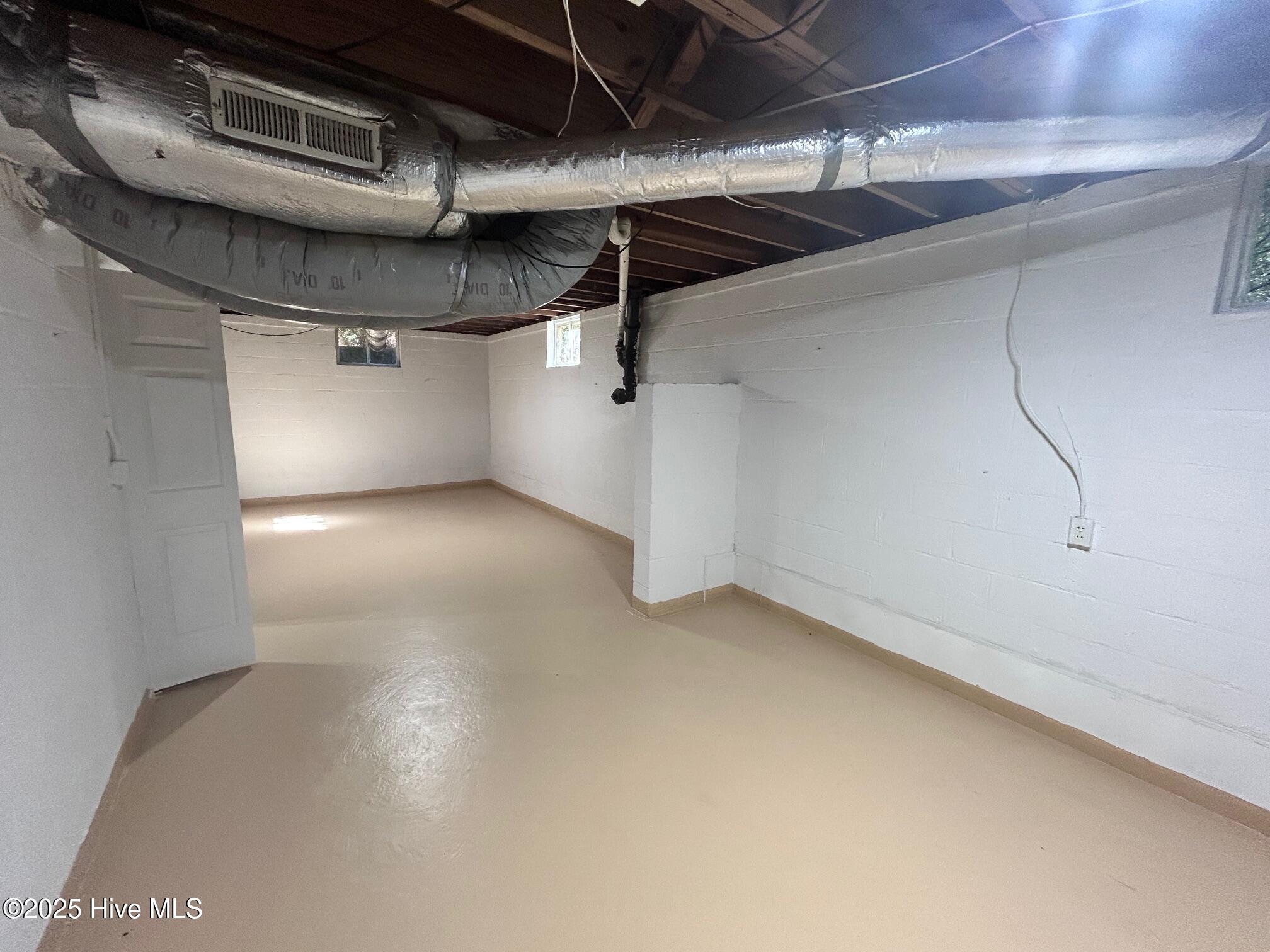 435 W Baltimore Avenue