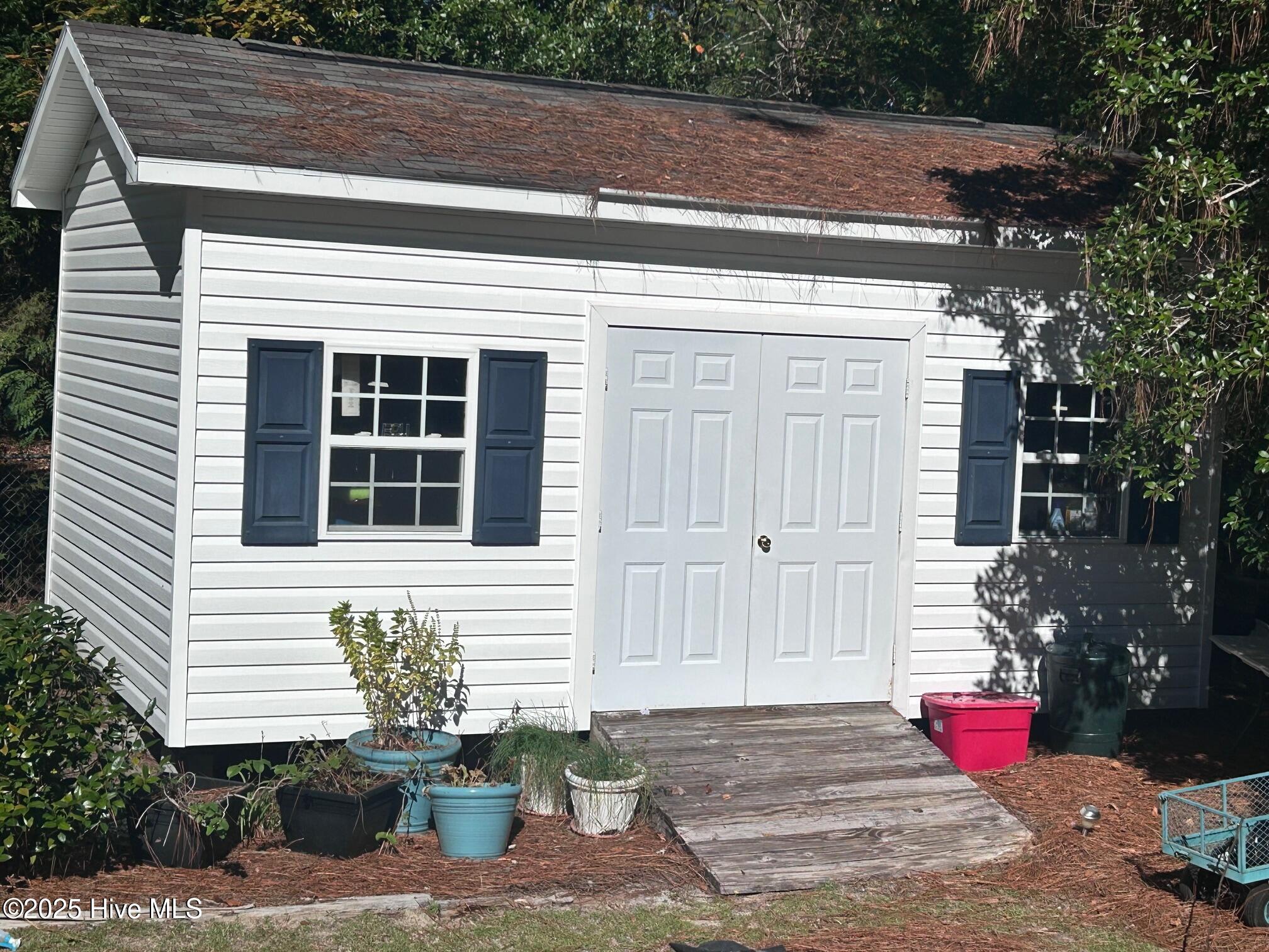 435 W Baltimore Avenue