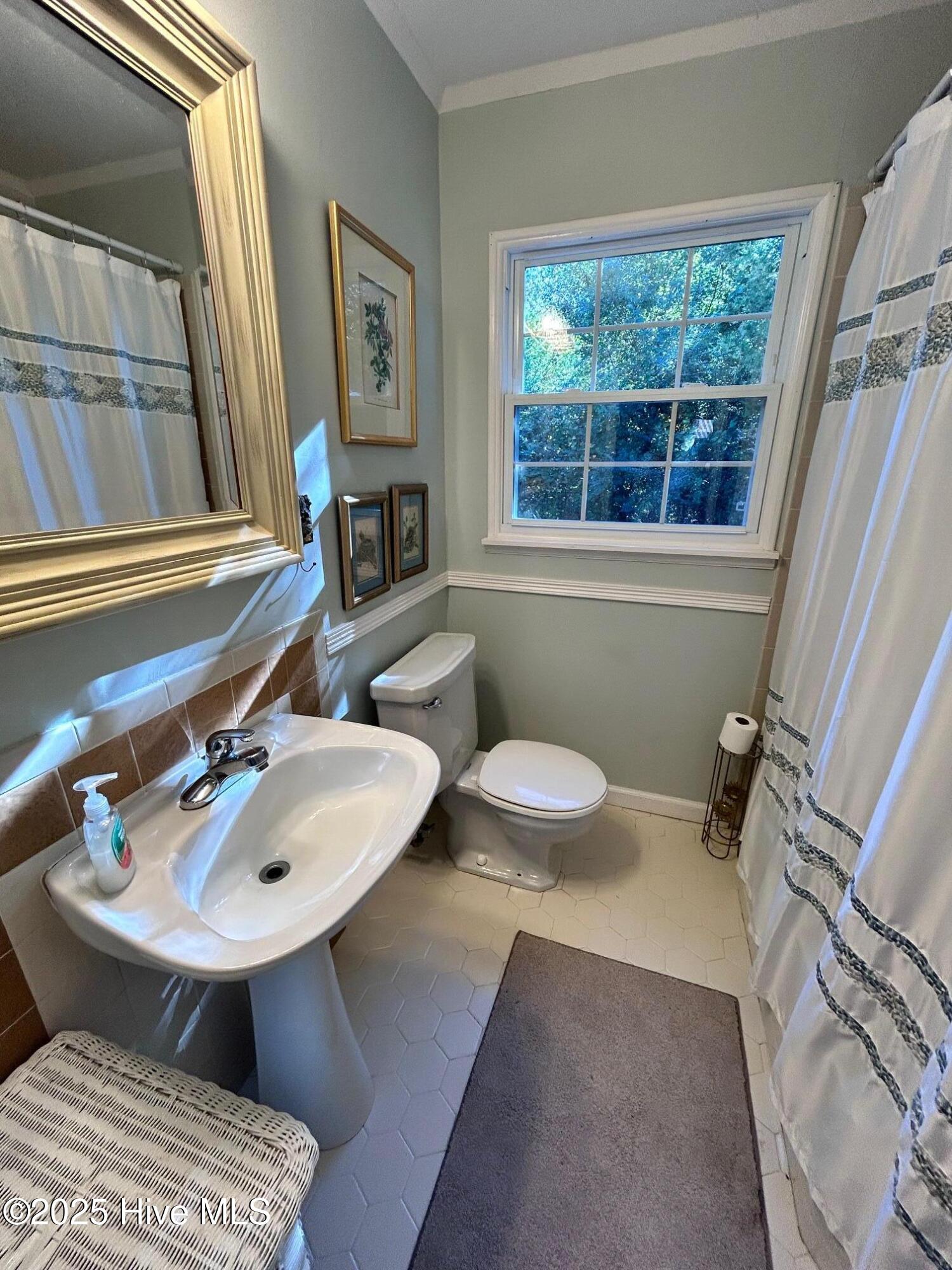 435 W Baltimore Avenue