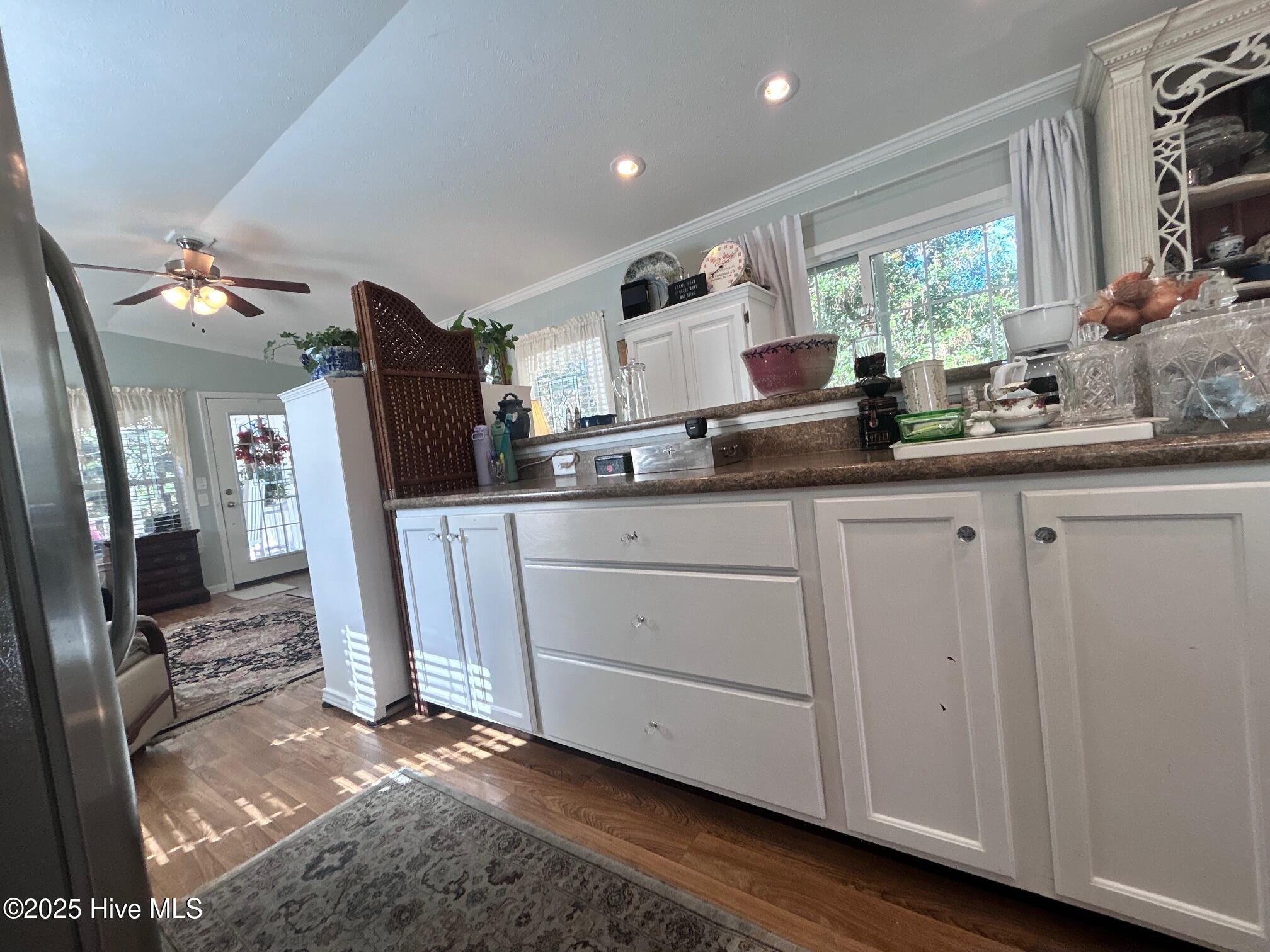 435 W Baltimore Avenue