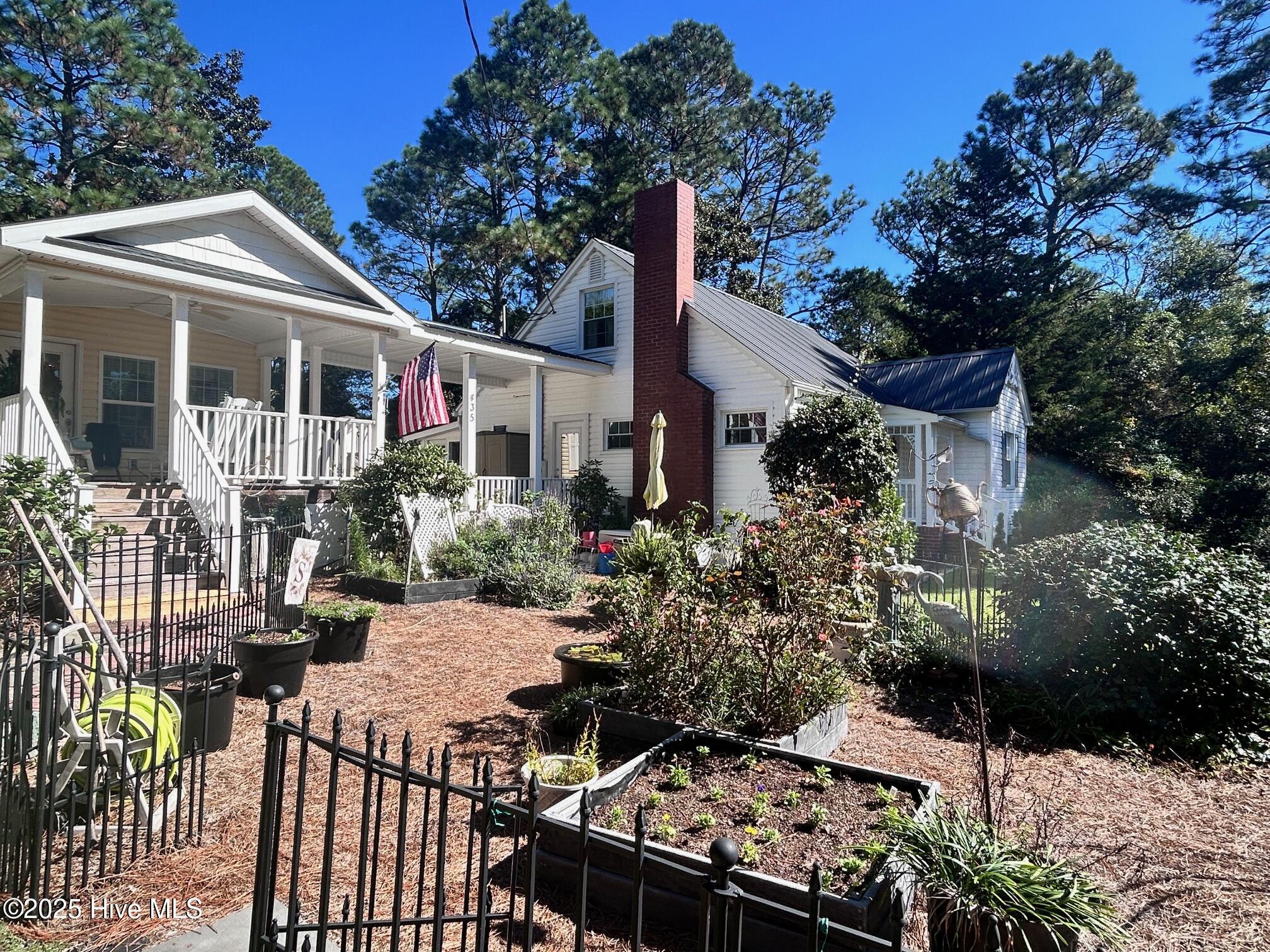 435 W Baltimore Avenue