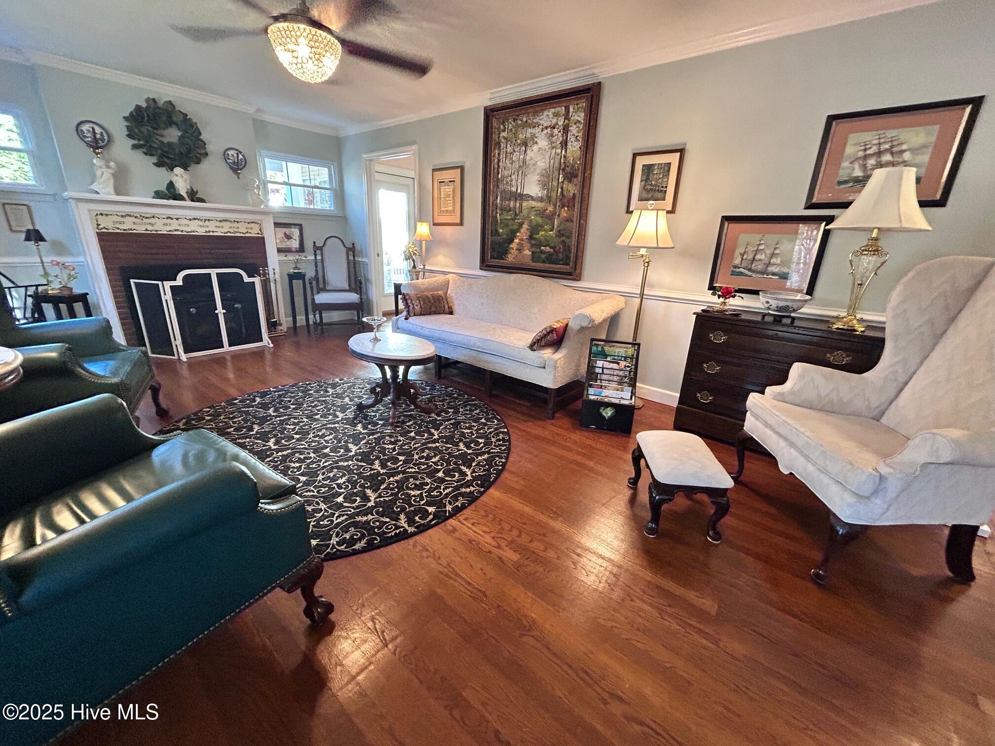 435 W Baltimore Avenue