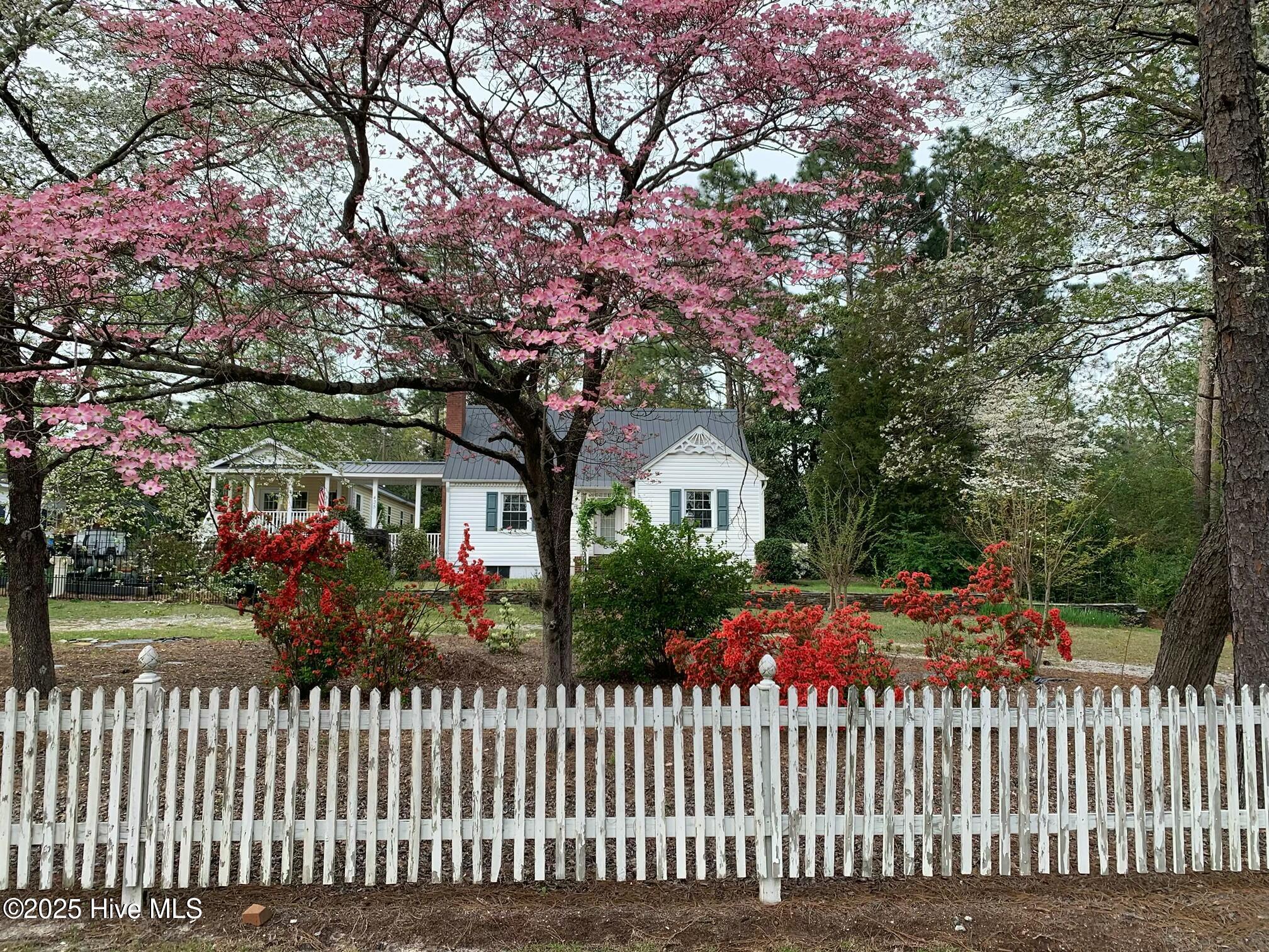 435 W Baltimore Avenue