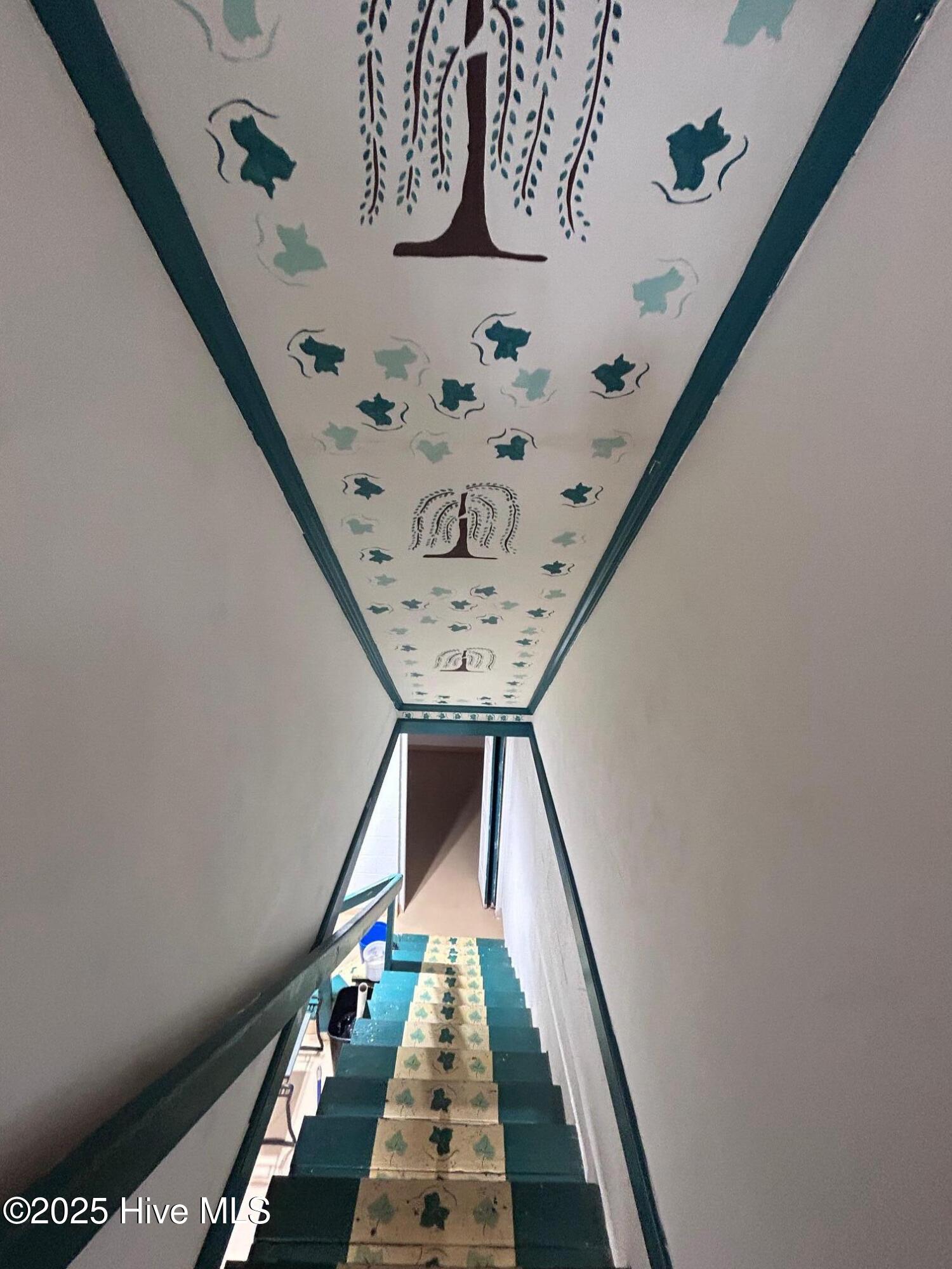 435 W Baltimore Avenue